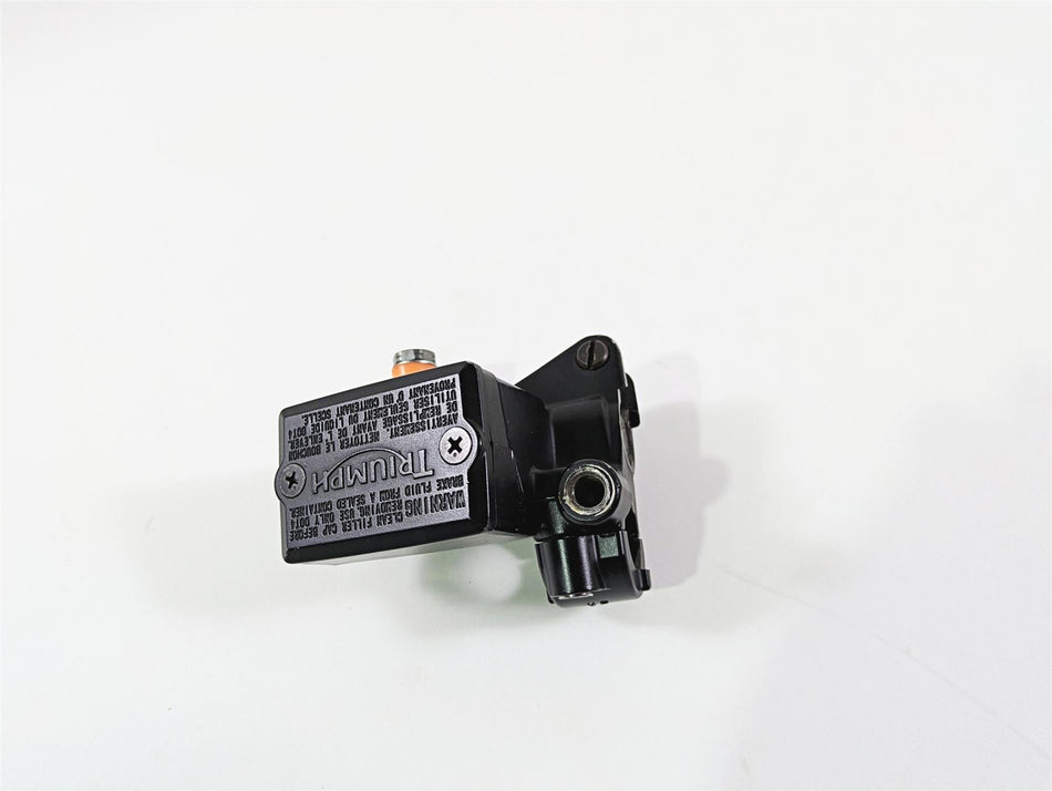 2015 Triumph Tiger Explorer XC Nissin Front Brake Master Cylinder 5/8 T2025830 {{ shop.shopifyCountryName }} - Mototech271