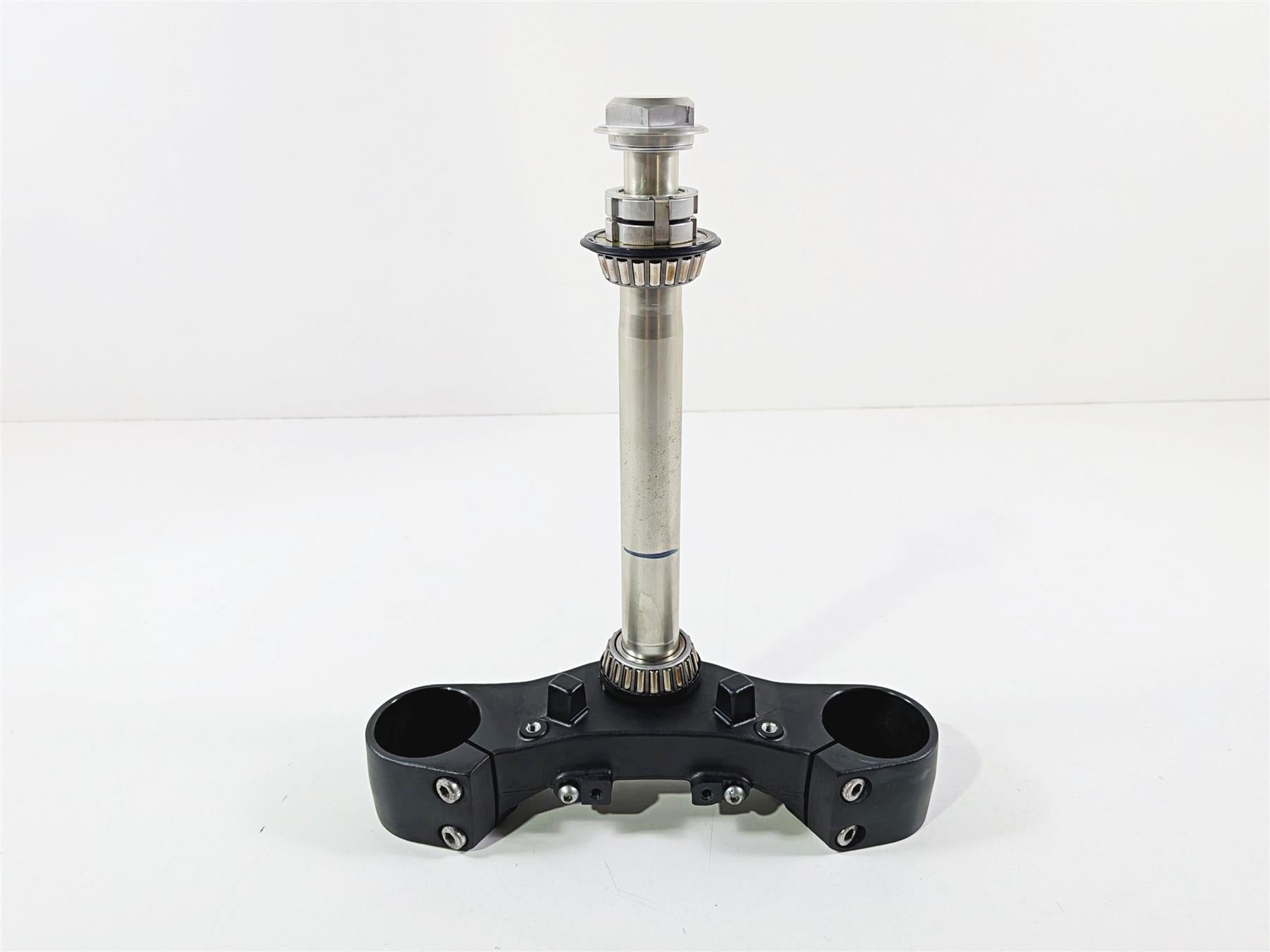 2009 Yamaha VMX17 V-Max 1700 Lower Triple Tree Steering Clamp 2S3-23340-00-00-Mototech271