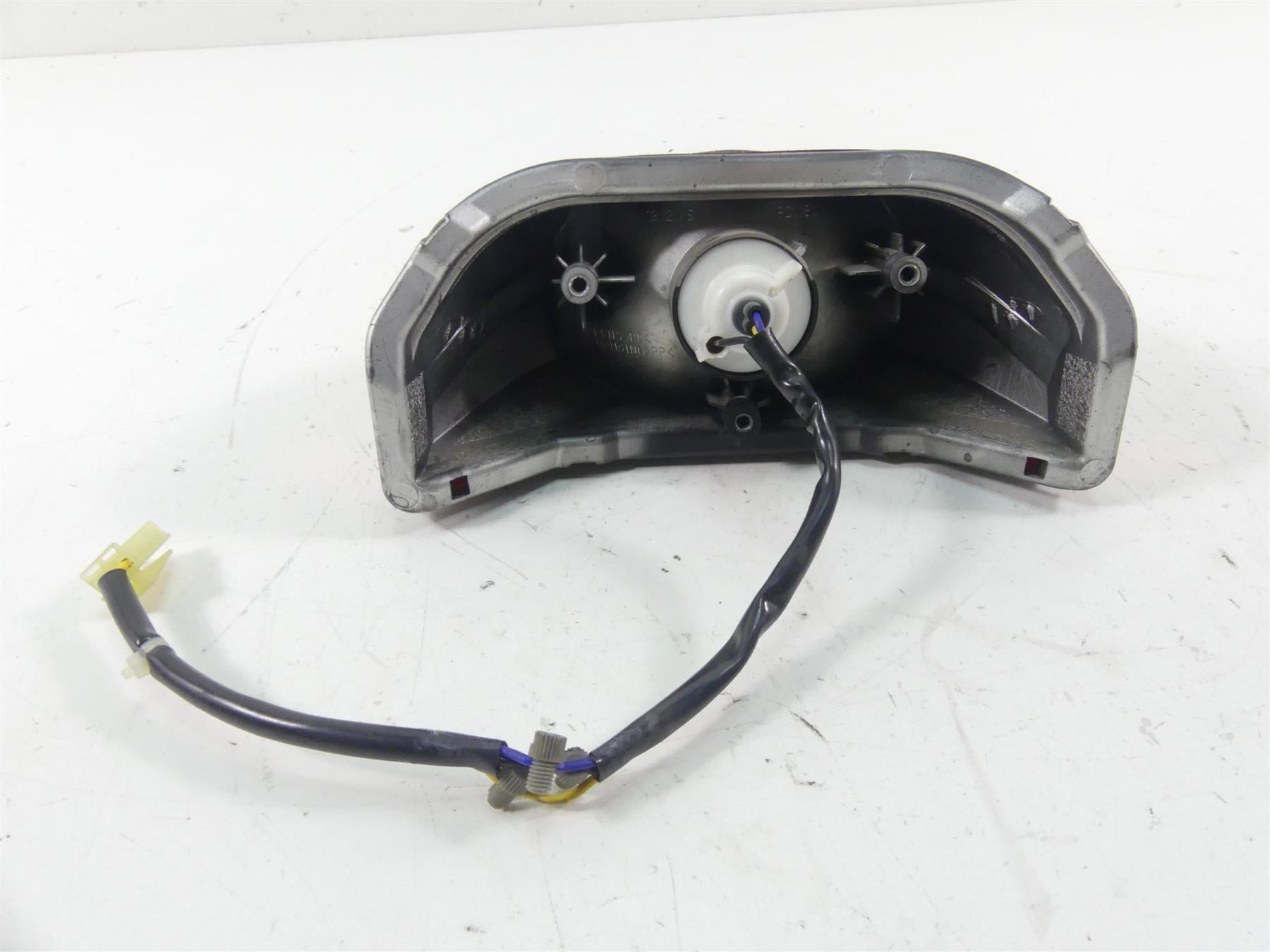 2008 Yamaha FZ1 Fazer Taillight Tail Stop Brake Light Lamp Lens 2D1-84710-00-00 {{ shop.shopifyCountryName }} - Mototech271