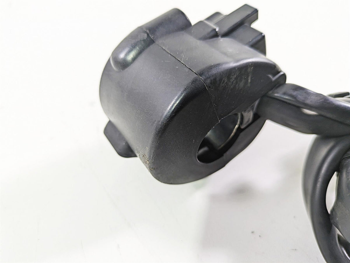 2017 Honda CBR600RR Left Hand Blinker Light Control Switch 35200-MJC-A01 {{ shop.shopifyCountryName }} - Mototech271
