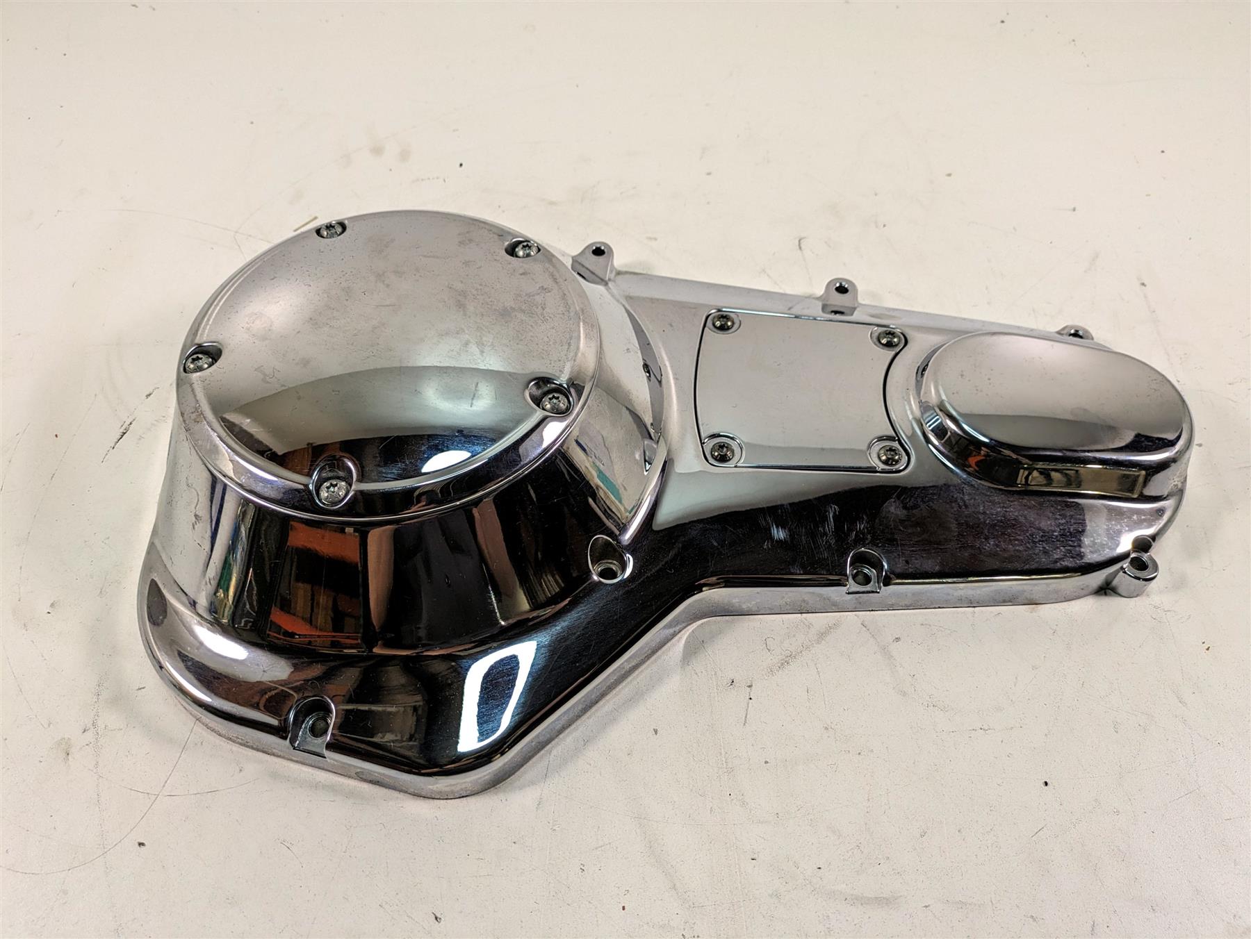 2006 Harley Touring FLHTCUI Electra Glide Outer Primary Drive Cover 60685-04 {{ shop.shopifyCountryName }} - Mototech271