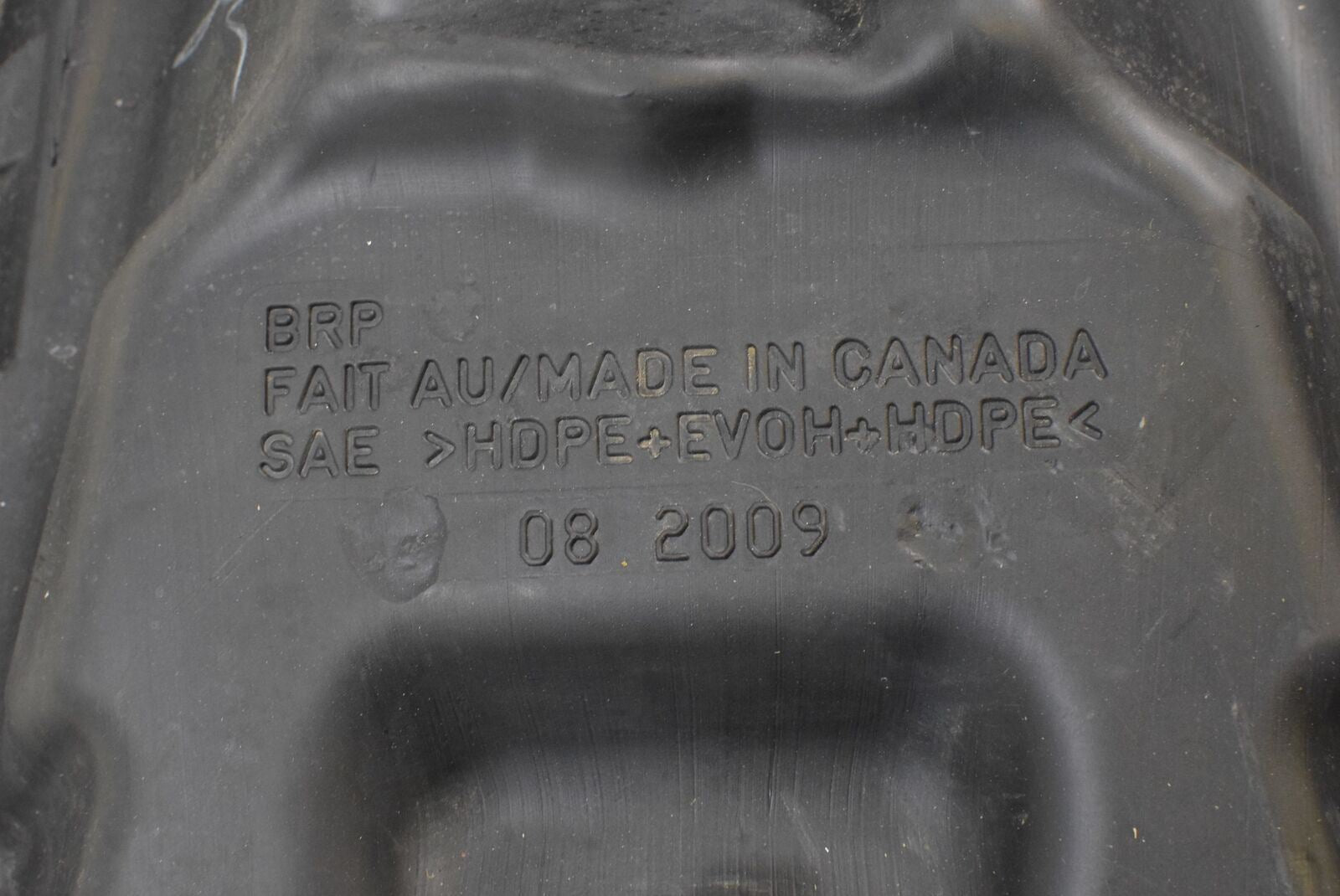 2010 Ski-Doo Summit X 800R PTEK Fuel Gas Petrol Tank 513033575 {{ shop.shopifyCountryName }} - Mototech271