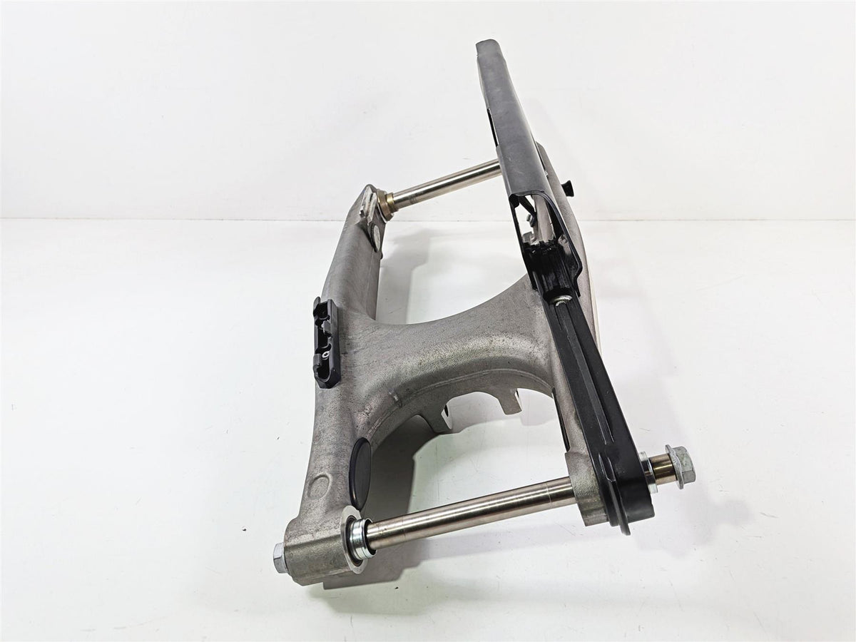 2018 Husqvarna 701 Supermoto Rear Swingarm Swing Arm 76504030144 76904030044-Mototech271