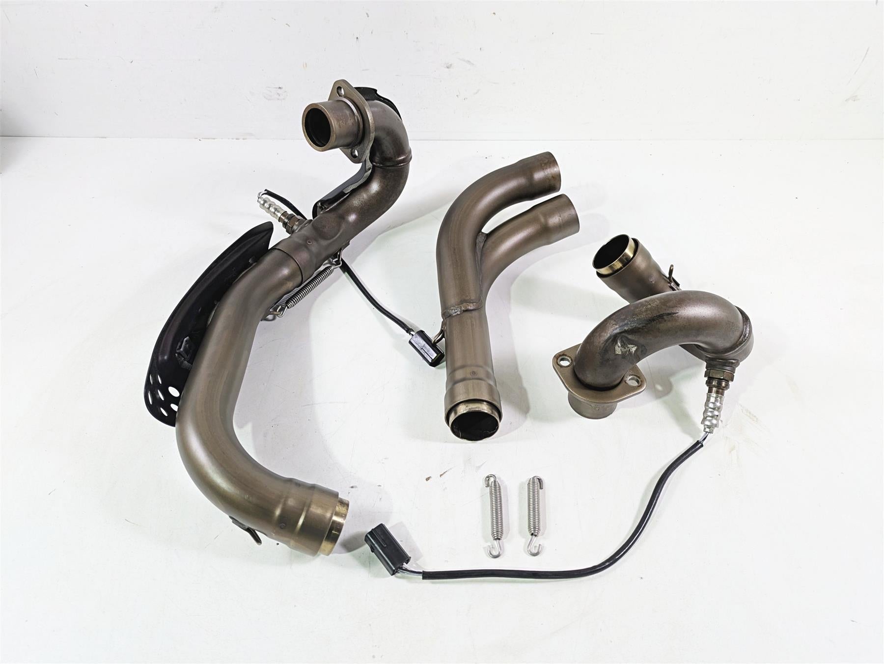 2022 Ducati Scrambler Desert Sled Exhaust Pipe Header Manifold - Read 57015111BA | Mototech271
