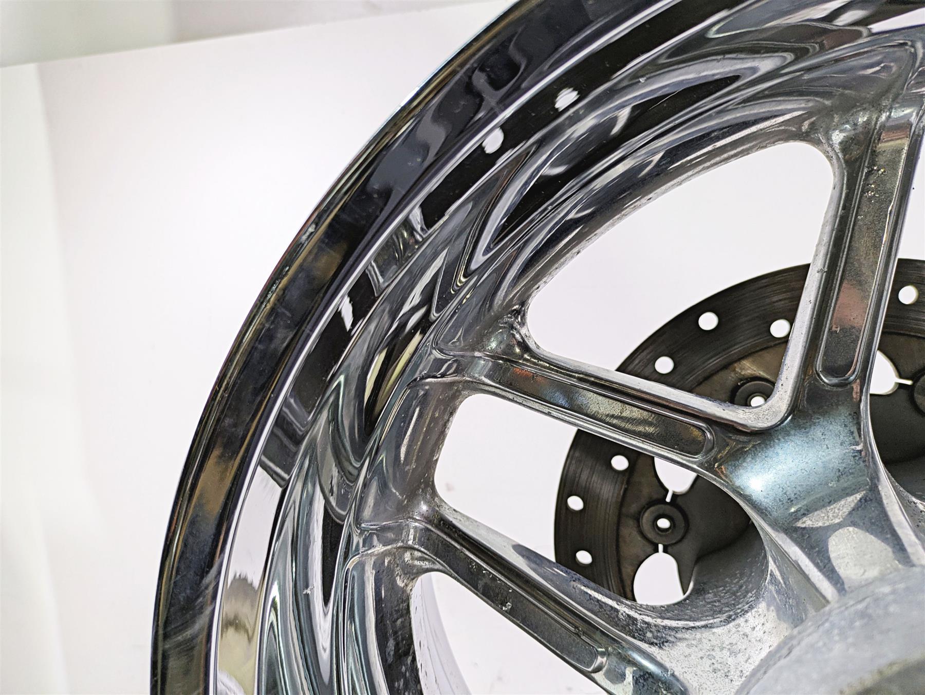 2013 Harley VRSCF Muscle Rod 18x8 Straight Chrome Rear Wheel Rim 40900079 {{ shop.shopifyCountryName }} - Mototech271