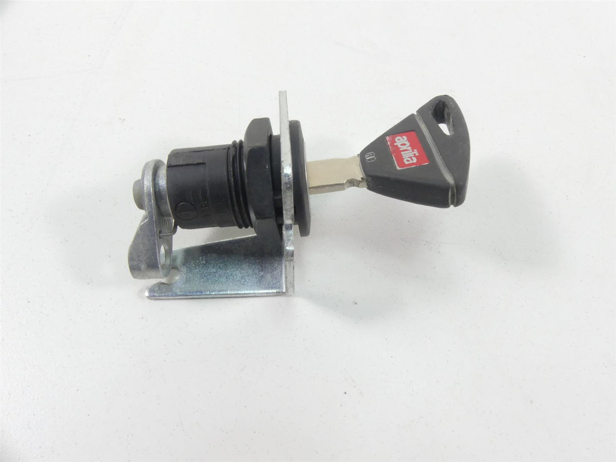 2019 Aprilia Tuono V4 RR Factory Speedometer Cdi Ignition Key Lock Set 2B003549 {{ shop.shopifyCountryName }} - Mototech271