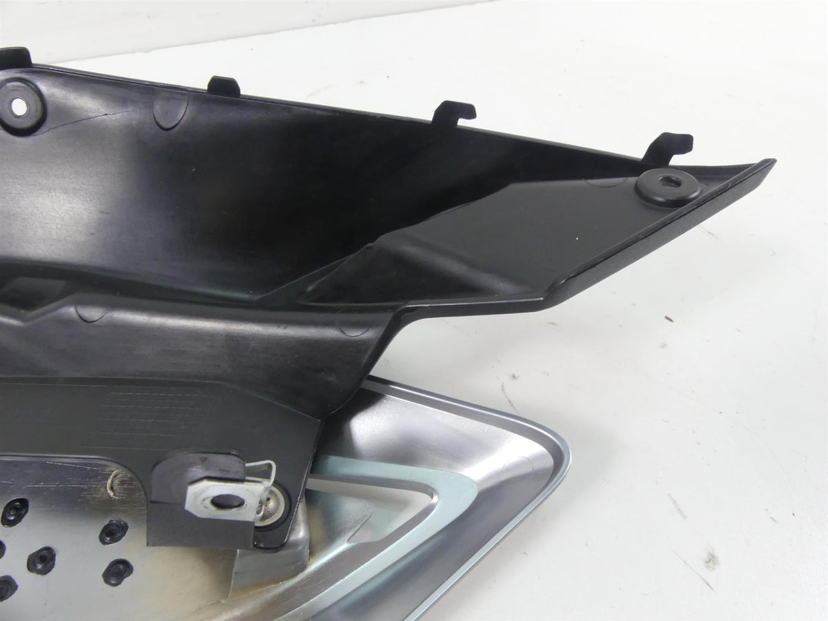 2017 BMW F800GS K72 Left Main Tank Cover Fairing Set 46638554367 46638529013 {{ shop.shopifyCountryName }} - Mototech271