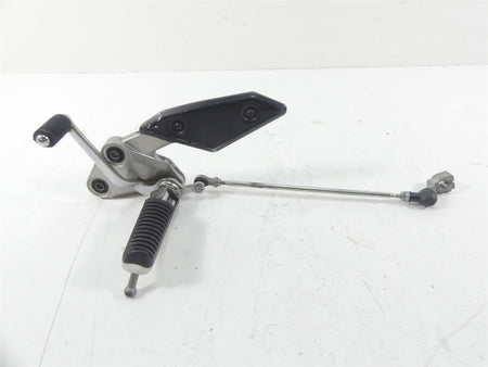 2007 Yamaha FZ1 Fazer Left Rider Footpeg Foot Peg Shifter Set 2D1-27442-01-00 {{ shop.shopifyCountryName }} - Mototech271