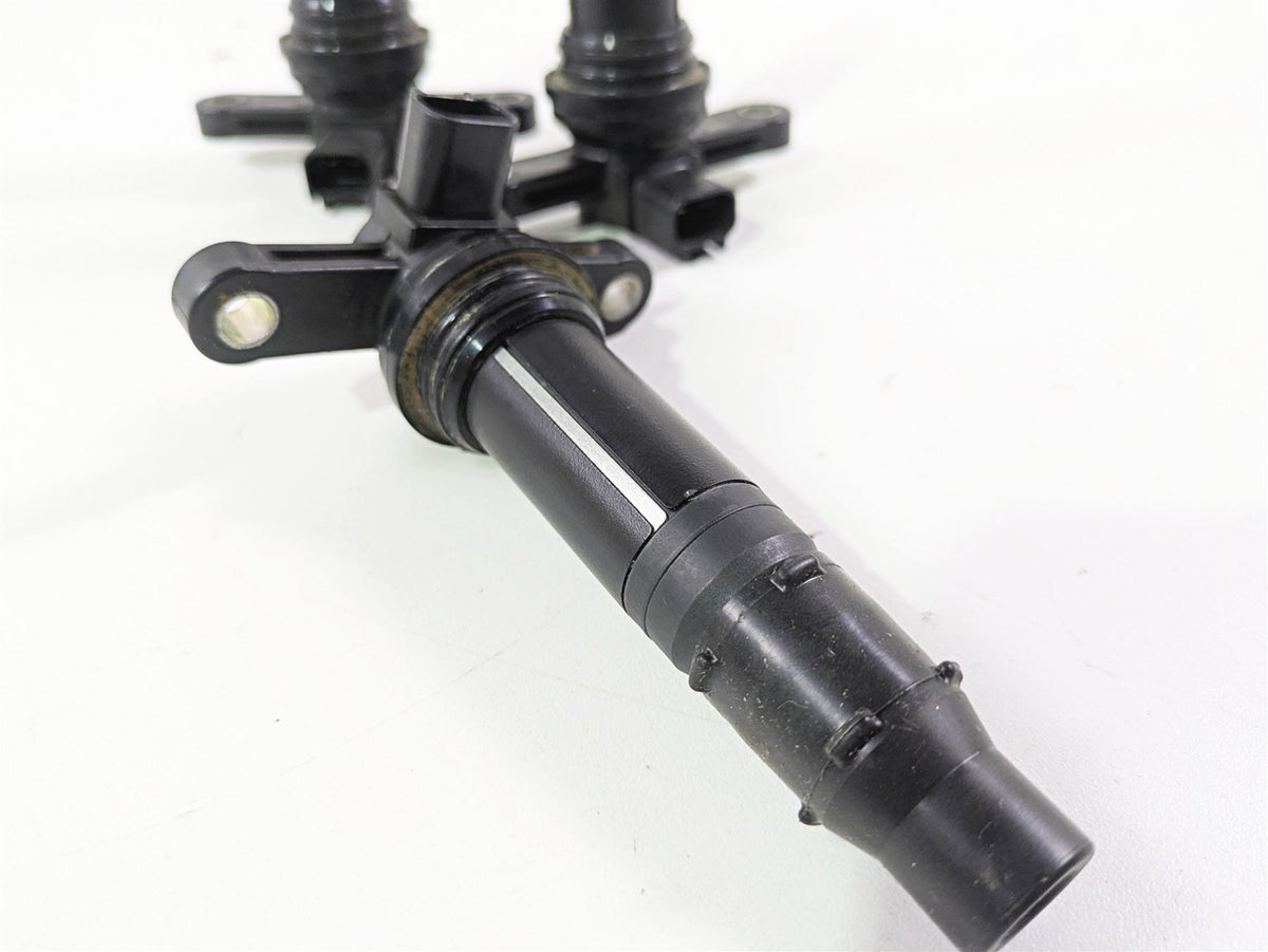 2020 Yamaha YXZ1000 R SS XTR Ignition Coil Pack Set 2HC-82310-00-00 F6T577 {{ shop.shopifyCountryName }} - Mototech271