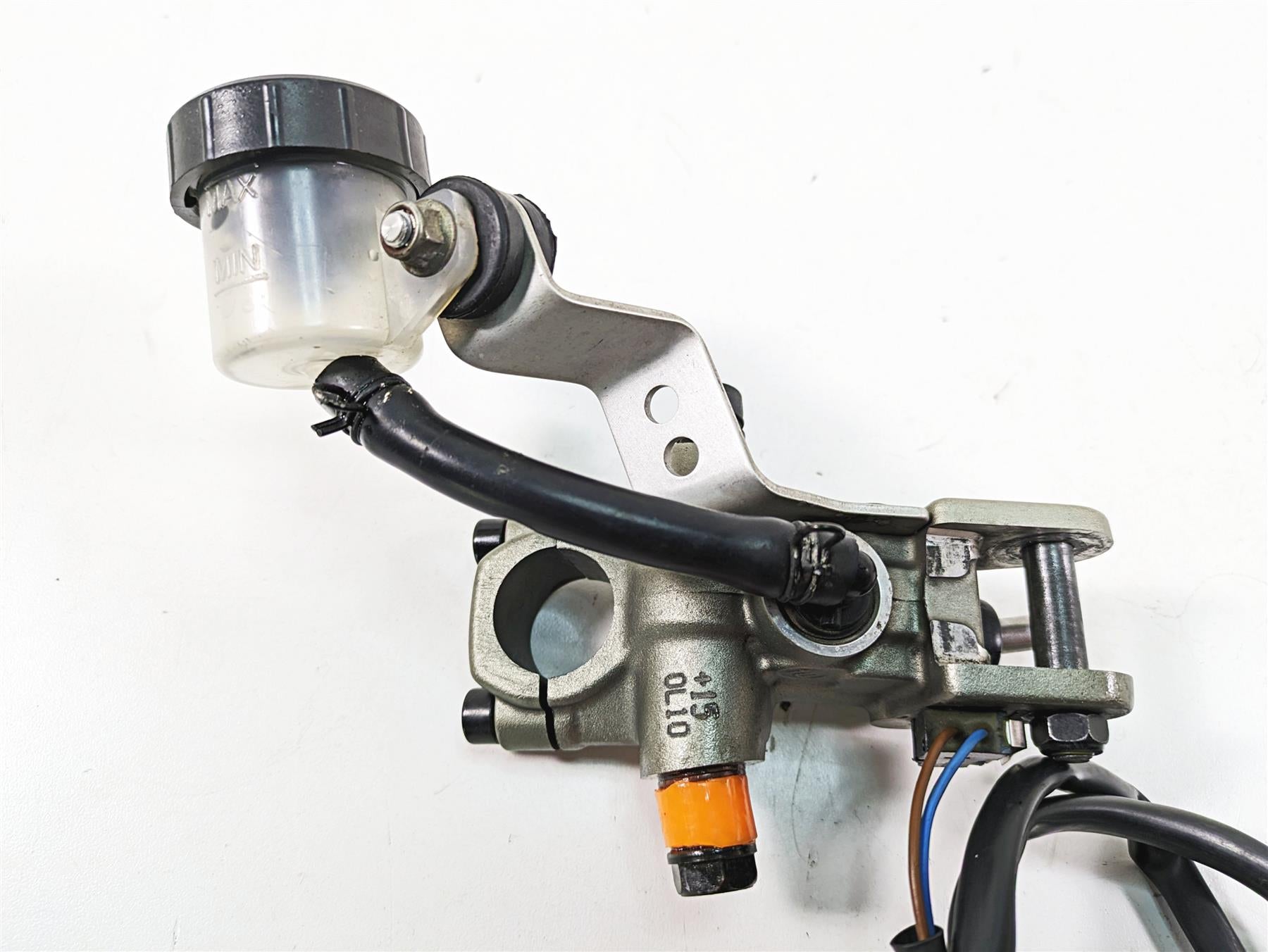 2011 Ducati Hypermotard 1100 Evo SP Brembo Clutch Radial Master Cylind 63040412A {{ shop.shopifyCountryName }} - Mototech271
