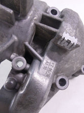 Load image into Gallery viewer, 2018 BMW K1600 Bagger Alternator Starter One Way Clutch Set + Housing 1126835092
