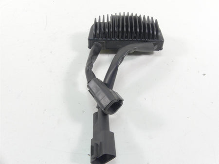 2005 Harley Dyna FXDLI Low Rider Rectifier Voltage Regulator 74631-04 {{ shop.shopifyCountryName }} - Mototech271