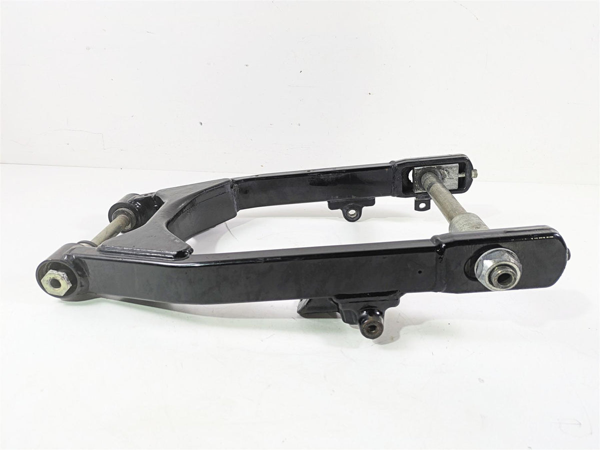 2010 Harley Dyna FXDB Street Bob Rear Swingarm & Axle 47820-10 {{ shop.shopifyCountryName }} - Mototech271
