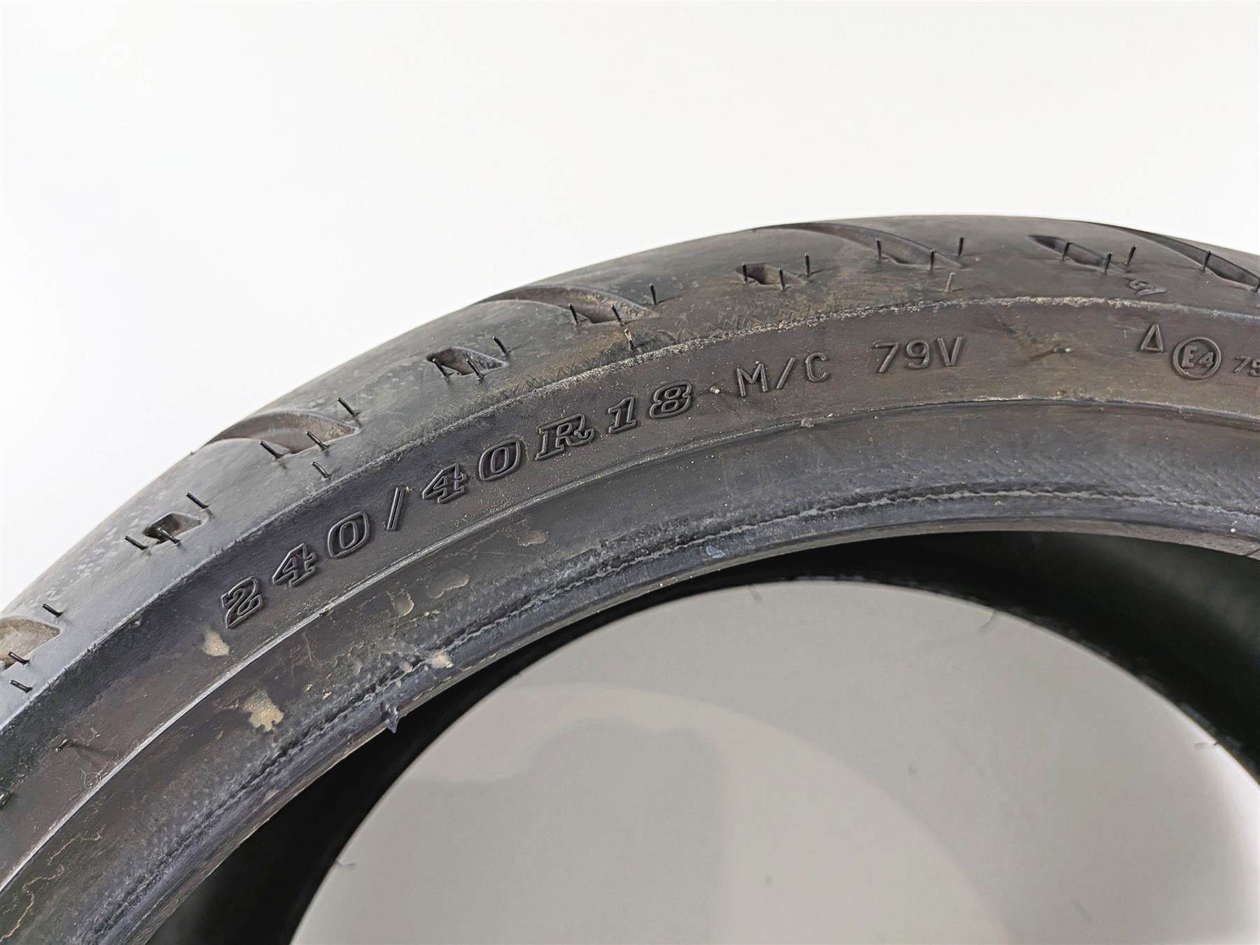 Used Rear Motorcycle Tire Dunlop Elite 3 240/40R18 669534 {{ shop.shopifyCountryName }} - Mototech271