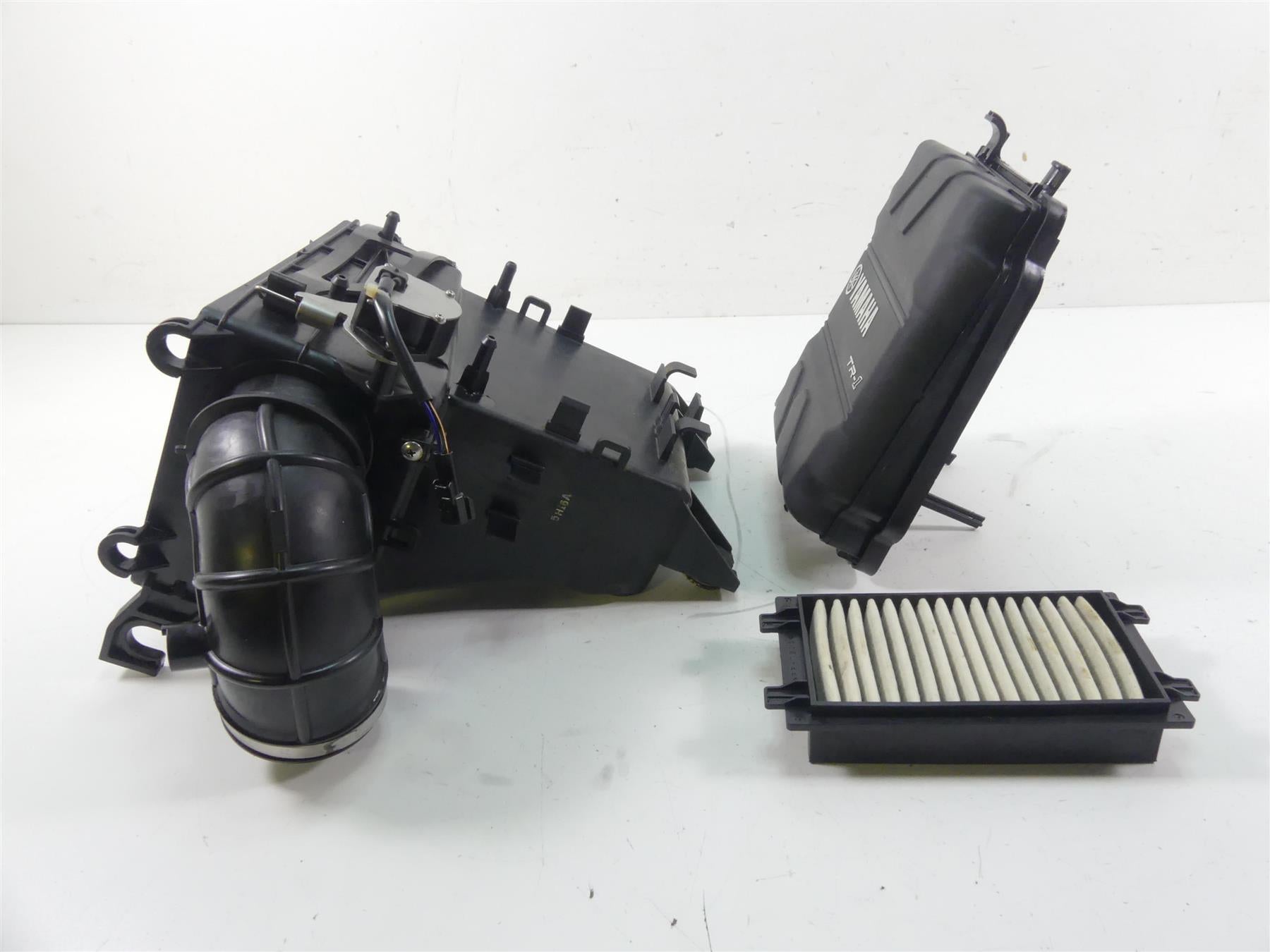 2018 Yamaha Waverunner VX1050 BT Deluxe Air Filter Box Breather 6EY-14410-00-00 {{ shop.shopifyCountryName }} - Mototech271