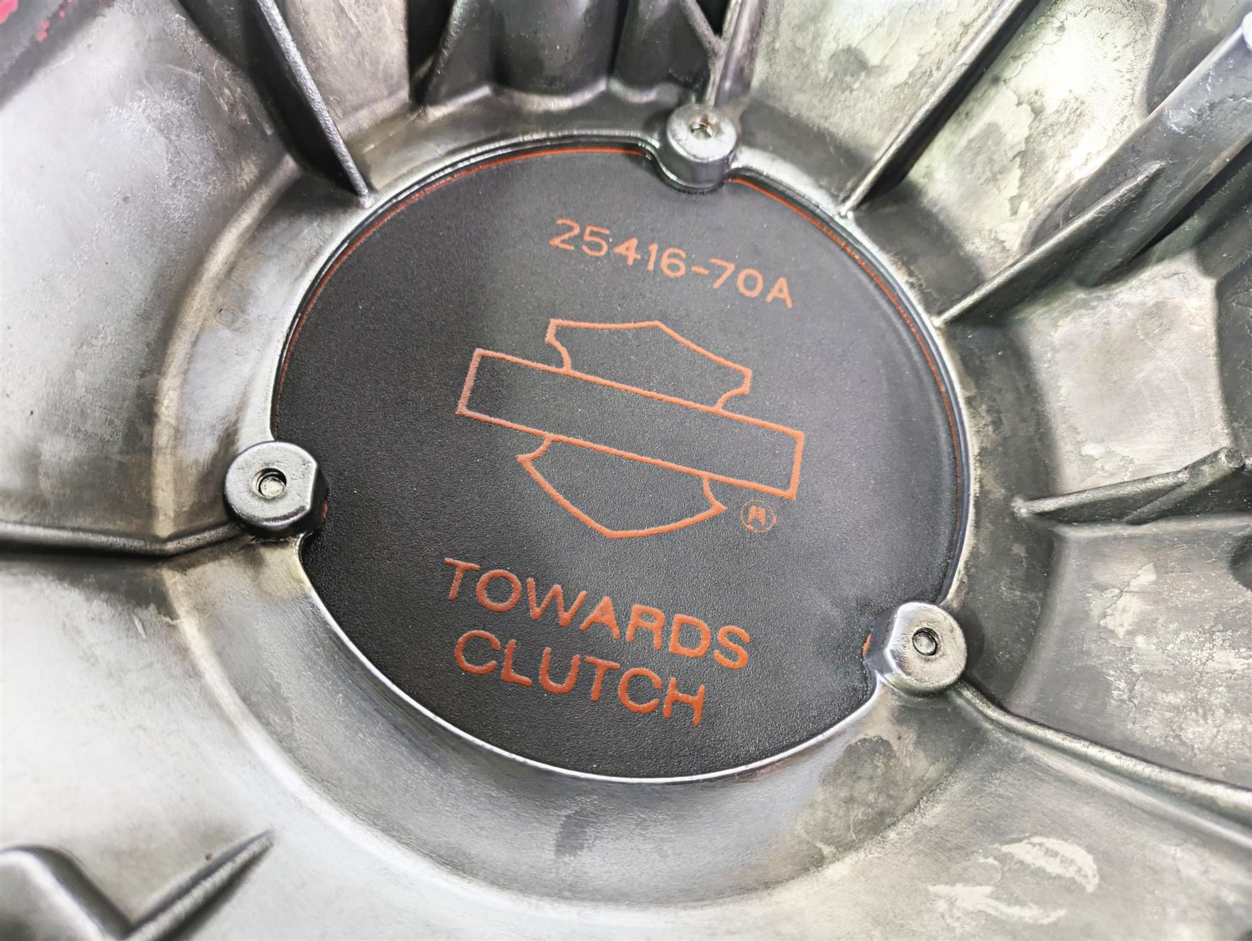 1996 Harley Touring FLHTCUI Electra Glide Outer Primary Clutch Cover 60685-94 {{ shop.shopifyCountryName }} - Mototech271