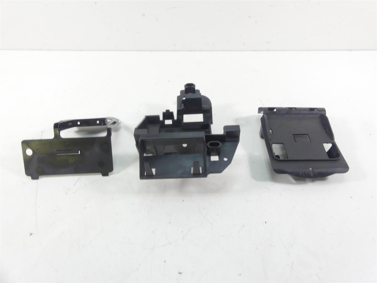 2017 Harley FLS Softail Slim Electric Battery Holder Plastic Set 70354-11 {{ shop.shopifyCountryName }} - Mototech271