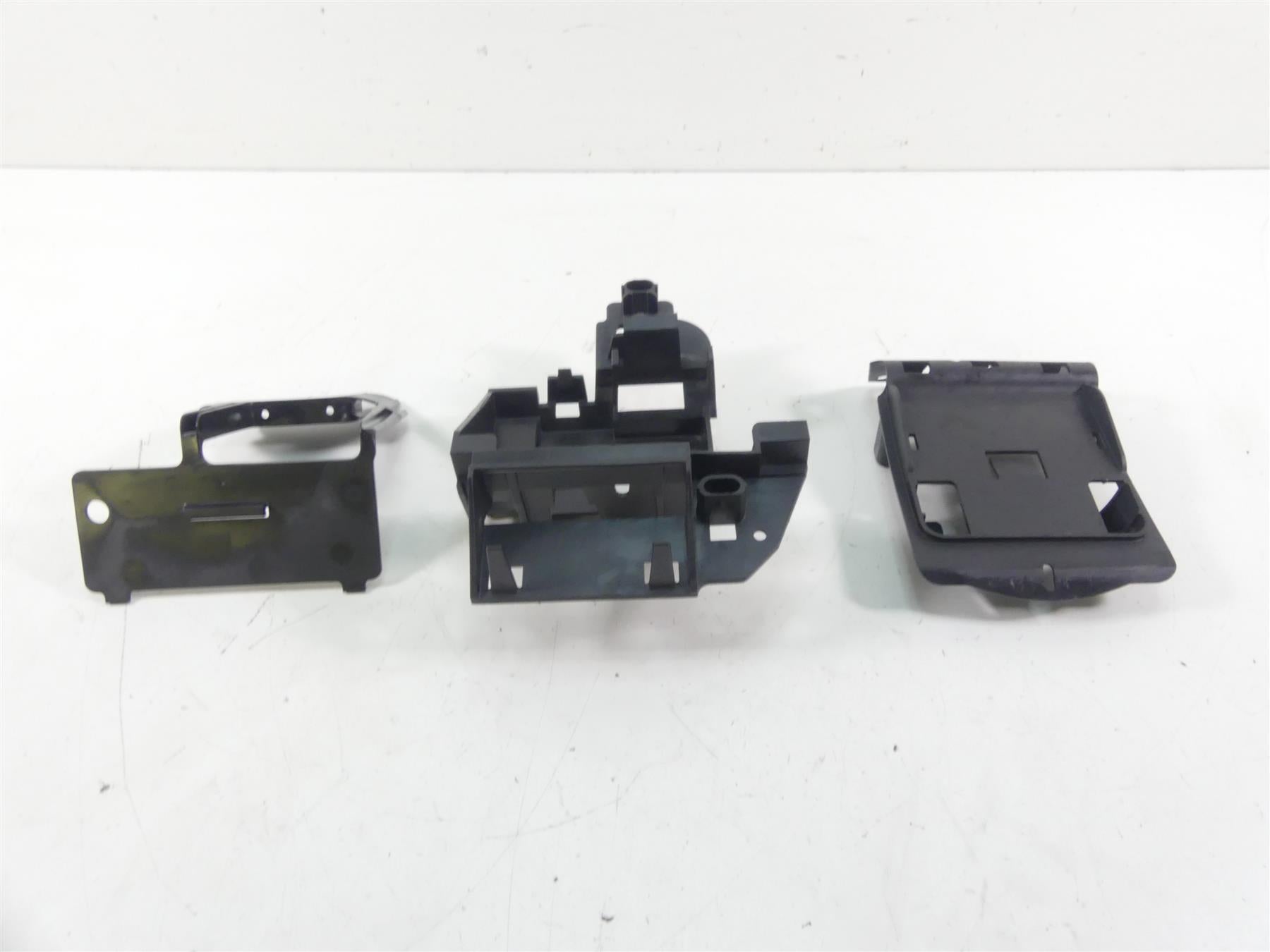 2017 Harley FLS Softail Slim Electric Battery Holder Plastic Set 70354-11 {{ shop.shopifyCountryName }} - Mototech271