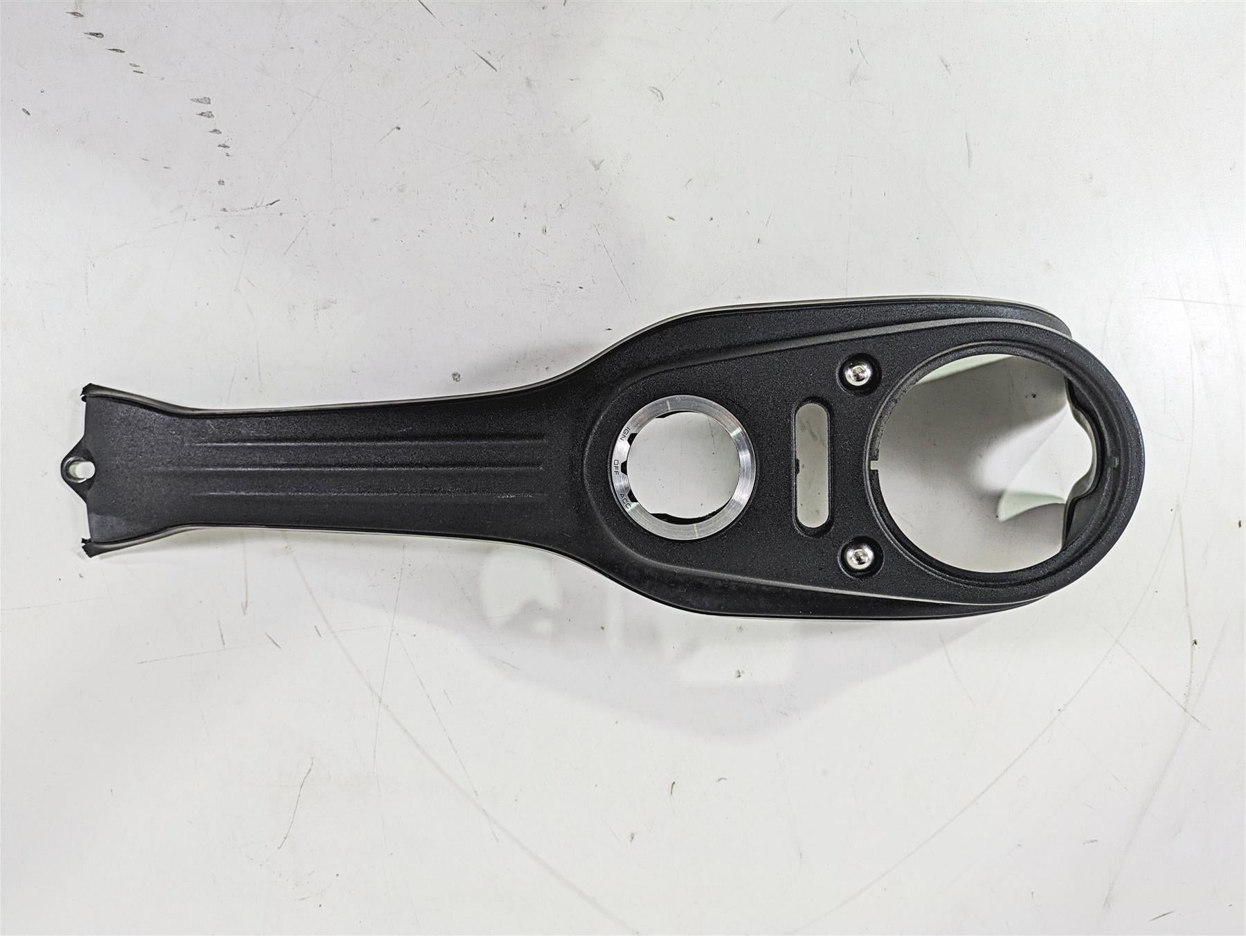 2017 Harley Dyna FXDB Street Bob Upper Tank Dash Speedometer Panel 70900209 {{ shop.shopifyCountryName }} - Mototech271