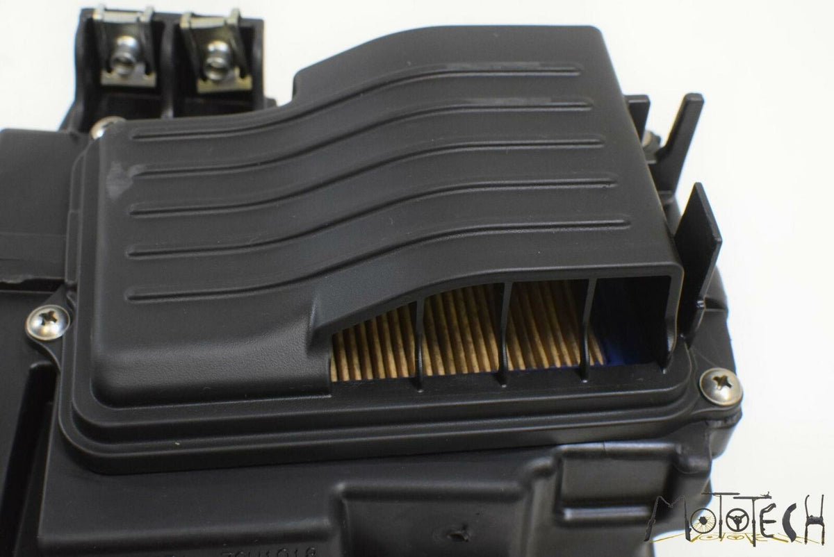 2017 Moto Guzzi 750 V7 III Special Air Cleaner Breather Filter Box 2B002959 {{ shop.shopifyCountryName }} - Mototech271