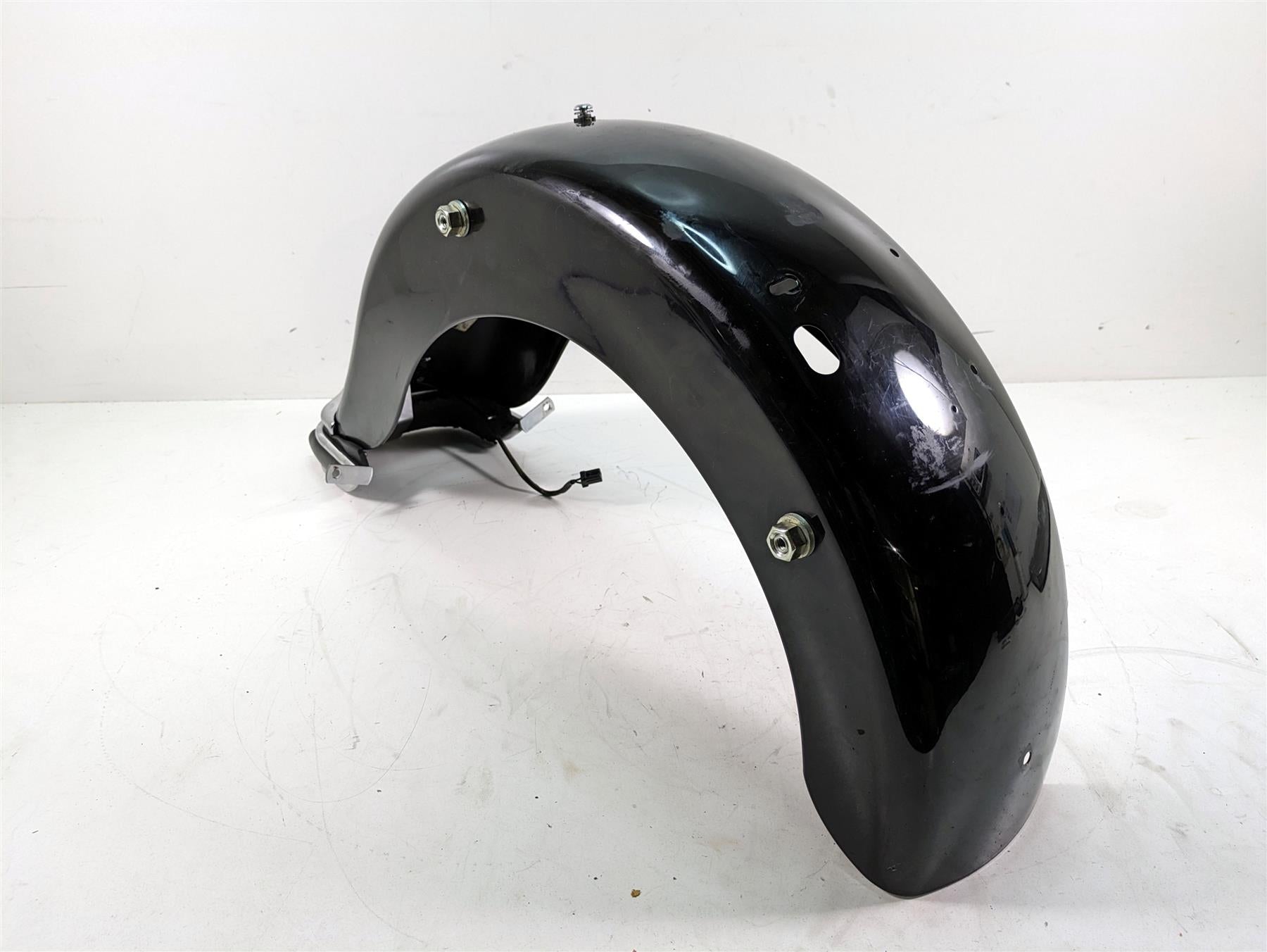 2006 Harley Touring FLHTCUI Electra Glide Rear Fender & Bumper 59579-06 {{ shop.shopifyCountryName }} - Mototech271