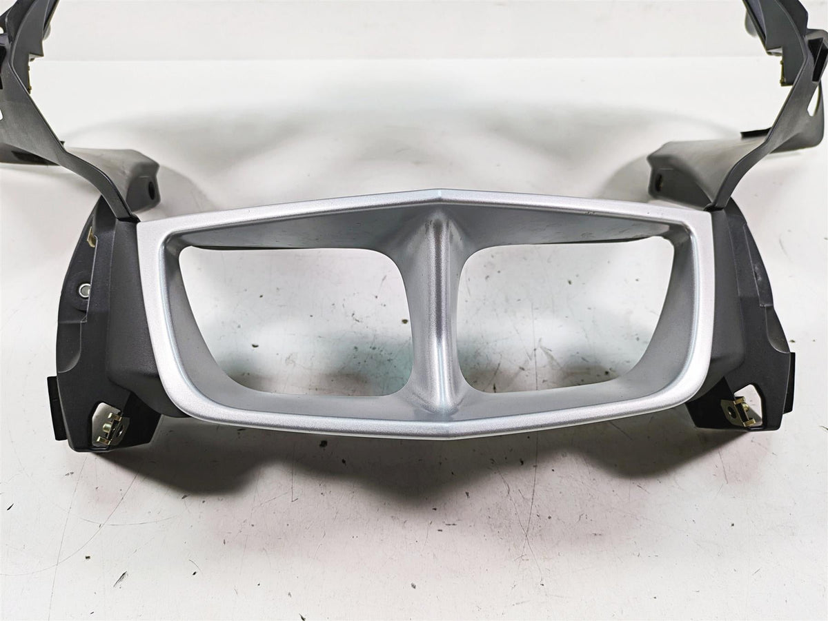 2007 BMW R1200RT K26 Inner Front Headlight Scoop Fairing Cover 46637682929 {{ shop.shopifyCountryName }} - Mototech271