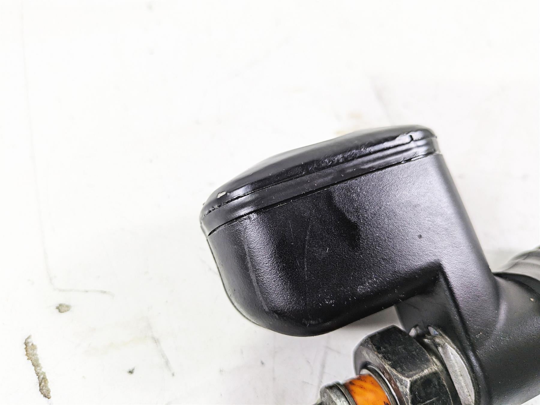 2003 Harley Touring FLHTCUI E-Glide 100th Rear Brake Master Cylinder 41755-99F {{ shop.shopifyCountryName }} - Mototech271