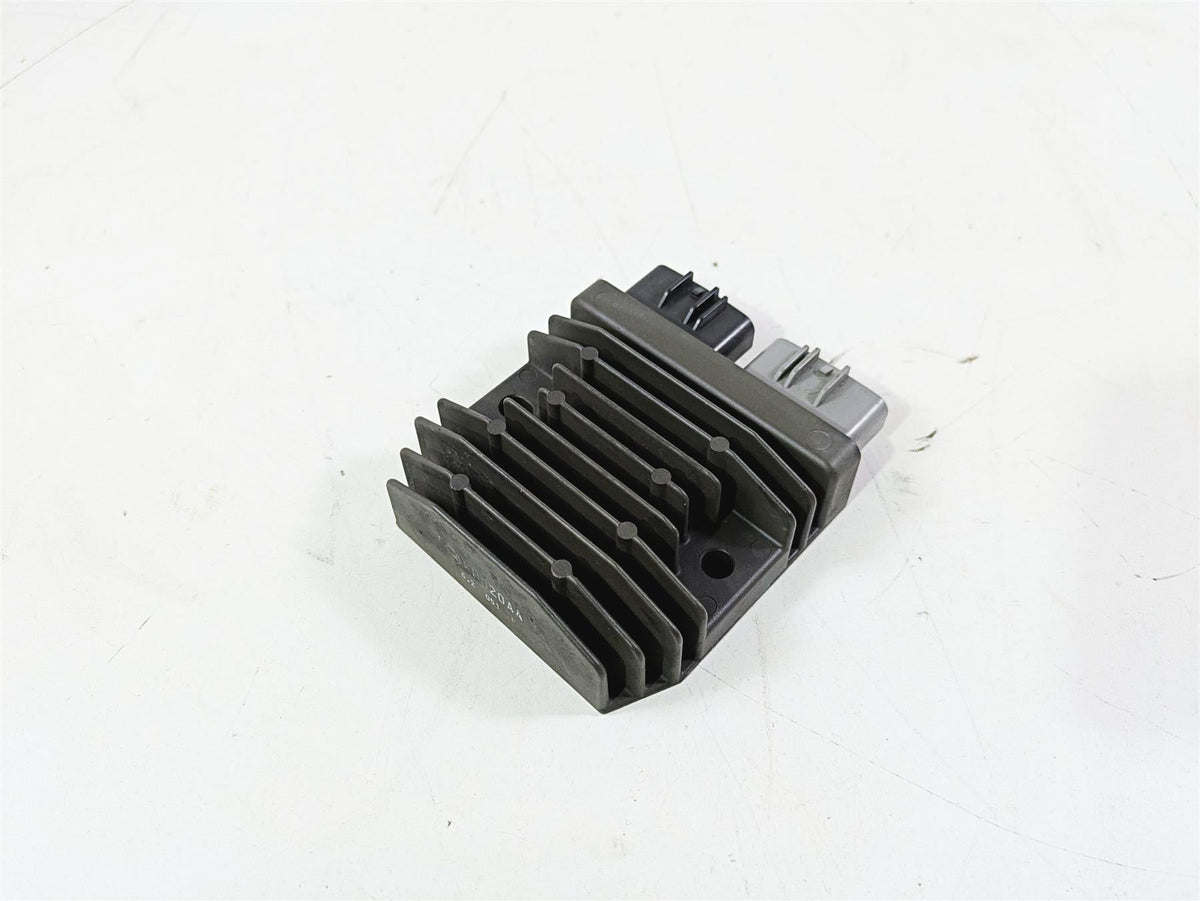 2016 BMW R1200RS K54 Rectifier Voltage Regulator FH020AA 12318523367 {{ shop.shopifyCountryName }} - Mototech271