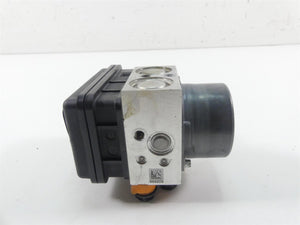 2017 Ducati 939 S Supersport Abs Brake Pump Unit Module 54240661B 54240651B | Mototech271