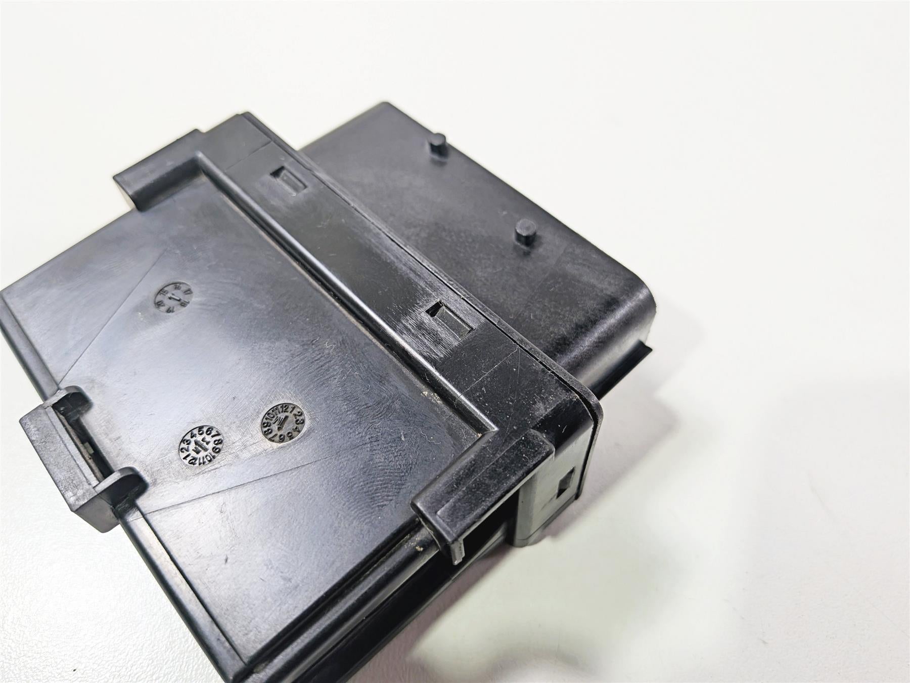 2016 BMW R1200RT RT RTW K52 Base Control Module Satellite 61358564561 {{ shop.shopifyCountryName }} - Mototech271