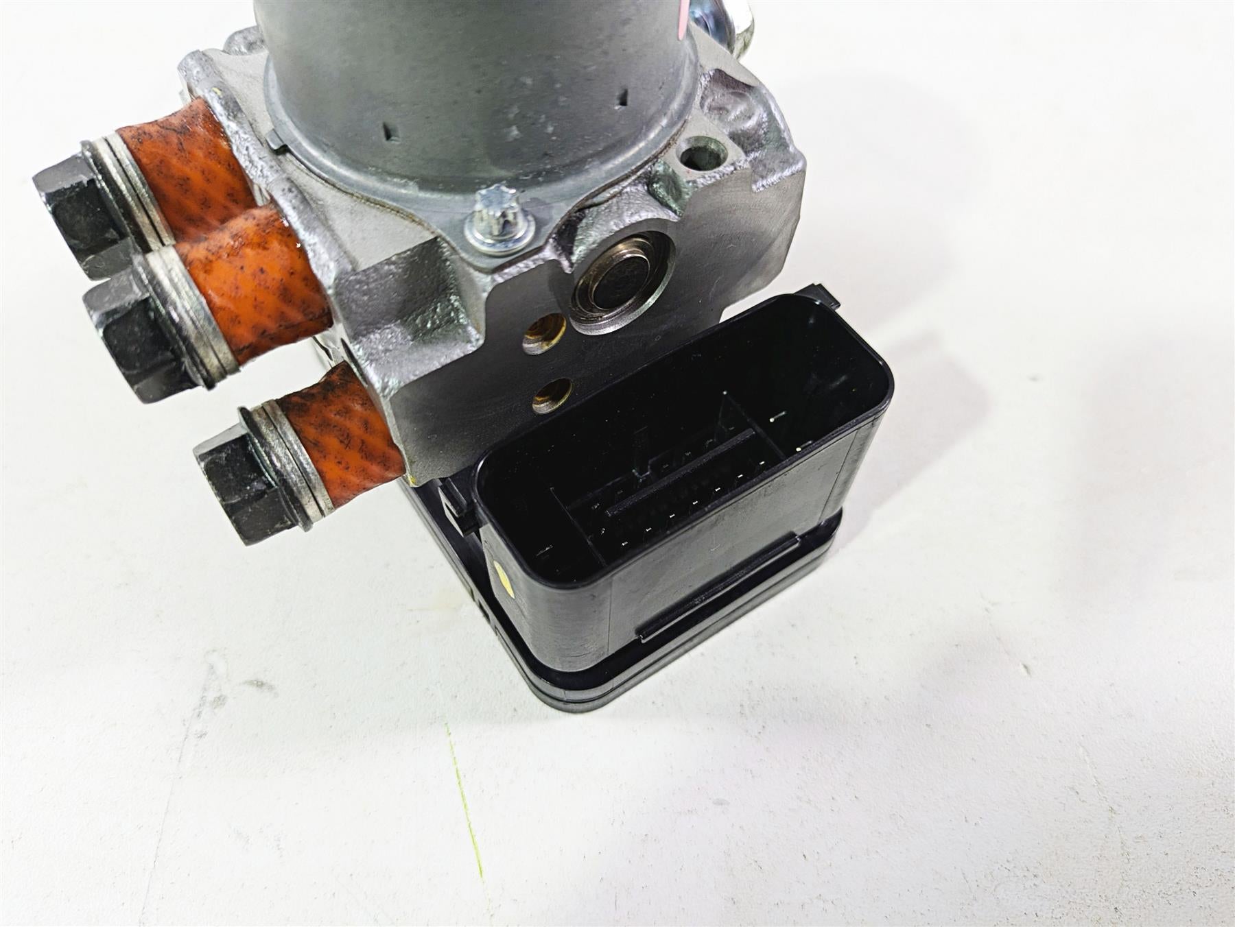 2021 Kawasaki Z900 ZR900 Nissin Abs Brake Pump Unit Module 16082-0810 {{ shop.shopifyCountryName }} - Mototech271