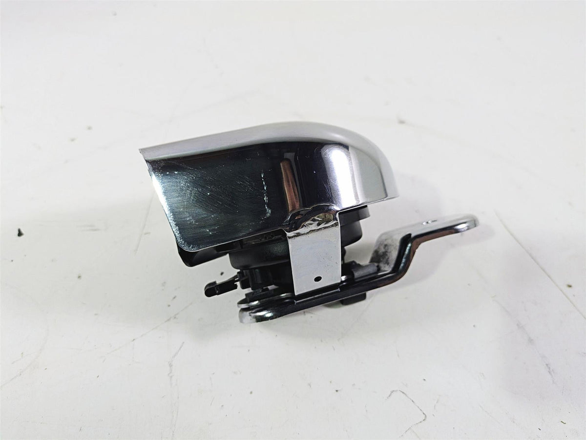2008 Harley Touring FLHTP Electra Glide Horn + Chrome Cover 61300478A {{ shop.shopifyCountryName }} - Mototech271