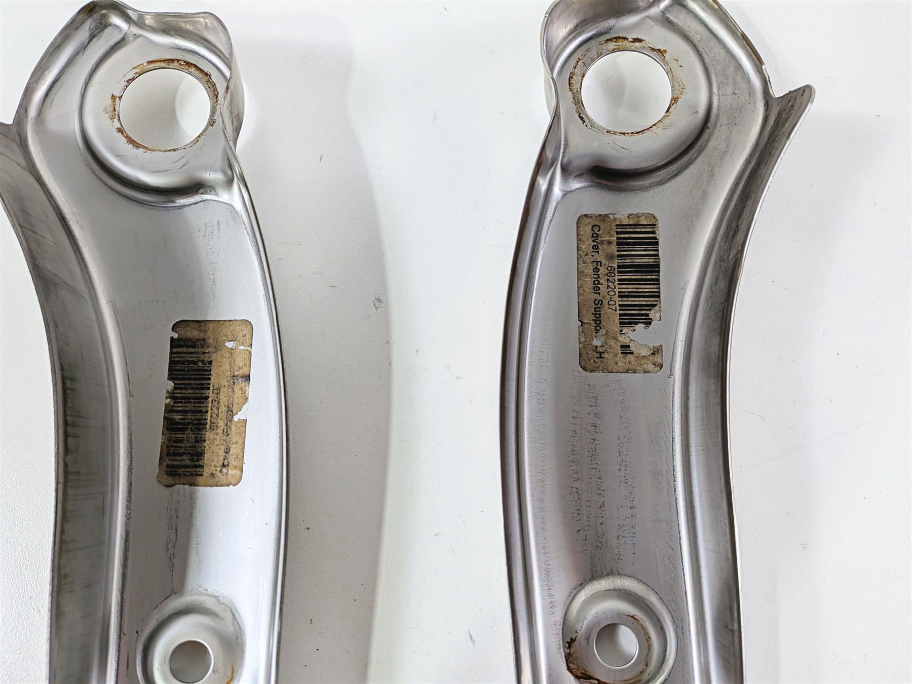 2007 Harley Dyna FXDB Street Bob Rear Fender Struts Covers 60223-07 60220-07 {{ shop.shopifyCountryName }} - Mototech271