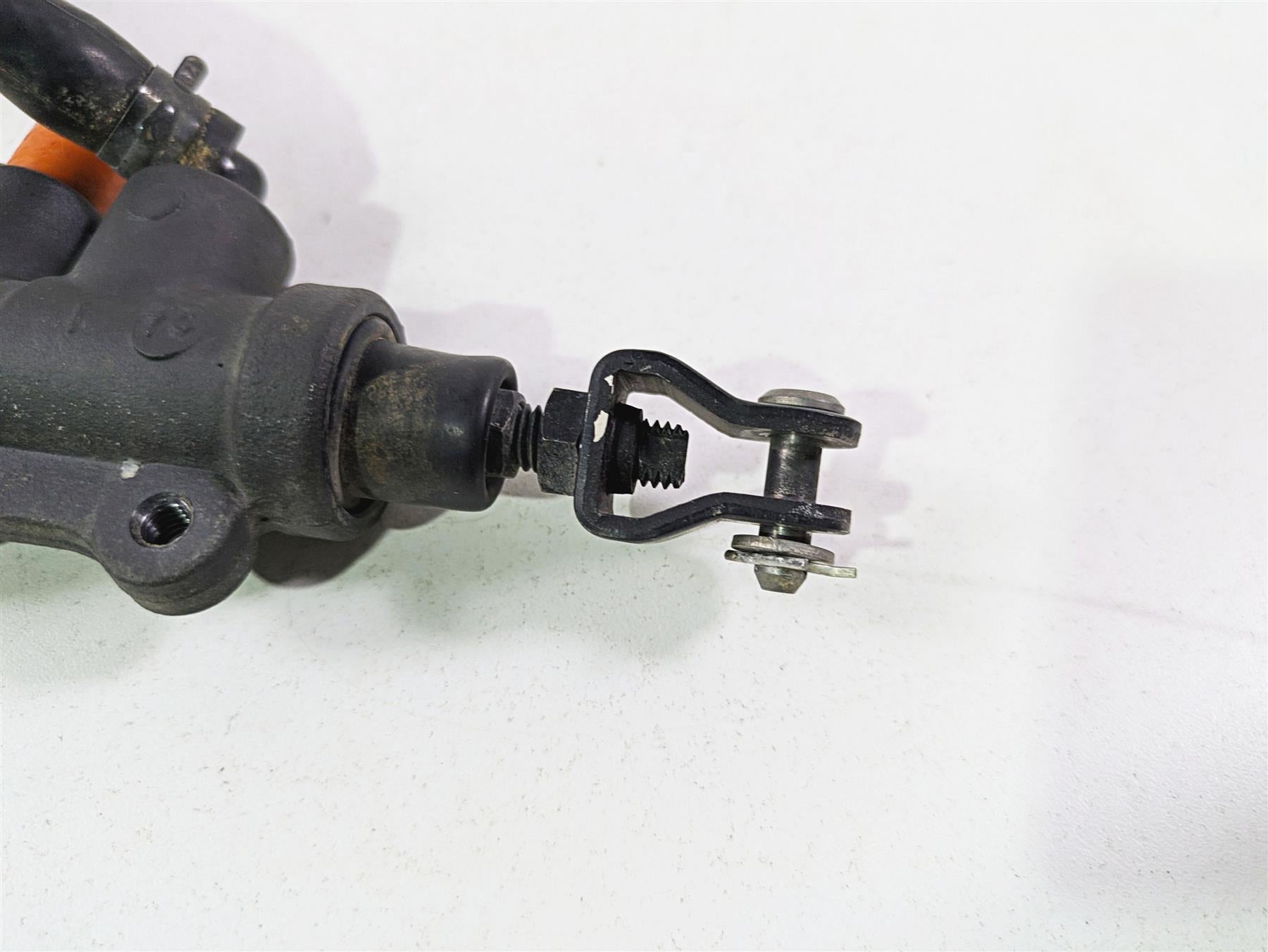 2017 BMW R1200 GS K50 Rear Brake Master Cylinder 1/2" 34318522398 {{ shop.shopifyCountryName }} - Mototech271