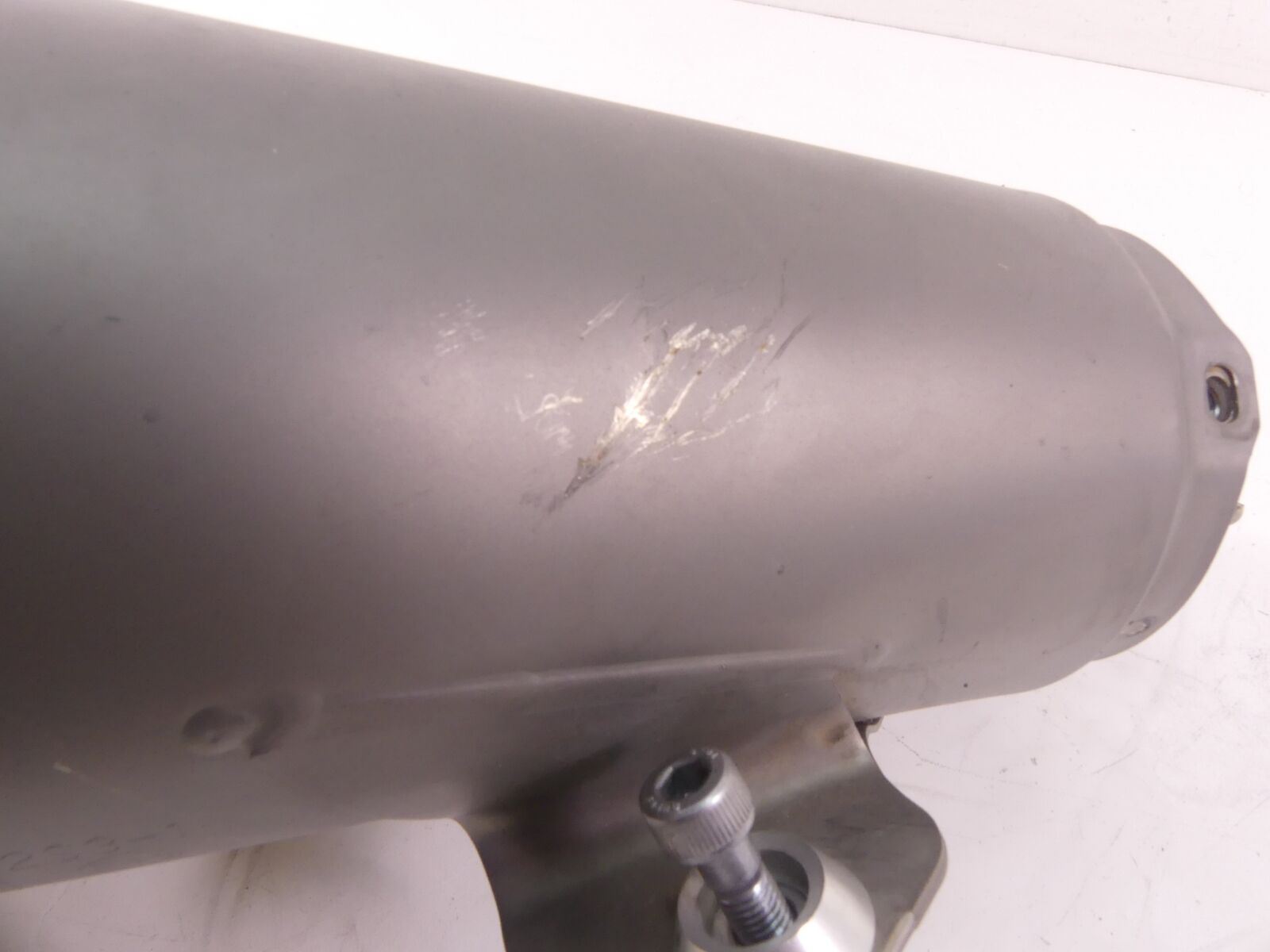 2014 Yamaha VMX17 V-Max 1700 Left Exhaust Muffler Silencer Damper 2S3-14710-00-0 {{ shop.shopifyCountryName }} - Mototech271