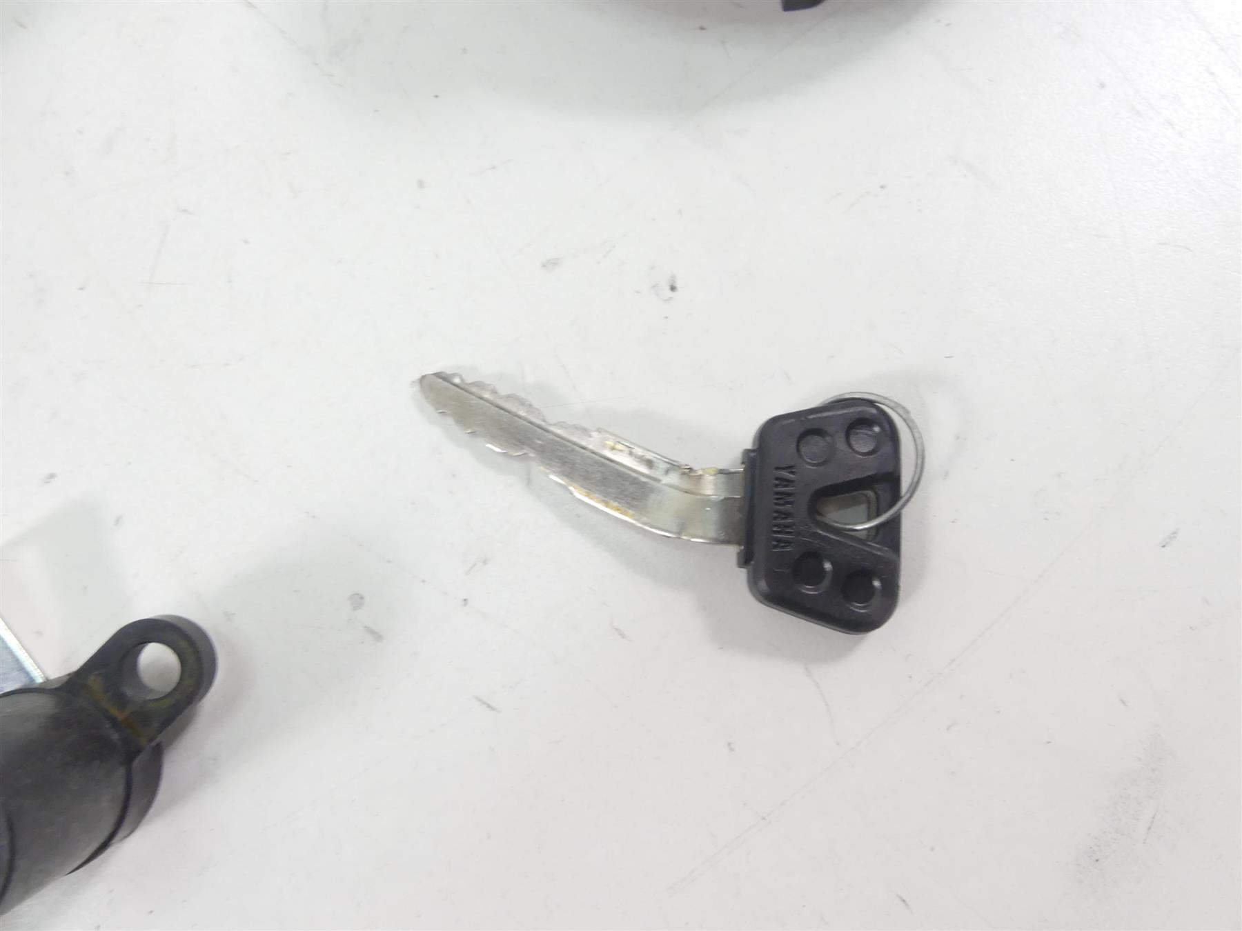 2022 Yamaha MT09 FZ09 Ignition Switch Key Lock Set B7N-82501-10-00