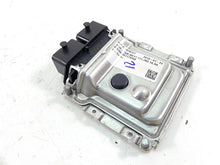 Load image into Gallery viewer, 2019 Indian Chieftain Classic Ecm Ecu Ecm Engine Control Module 4018121
