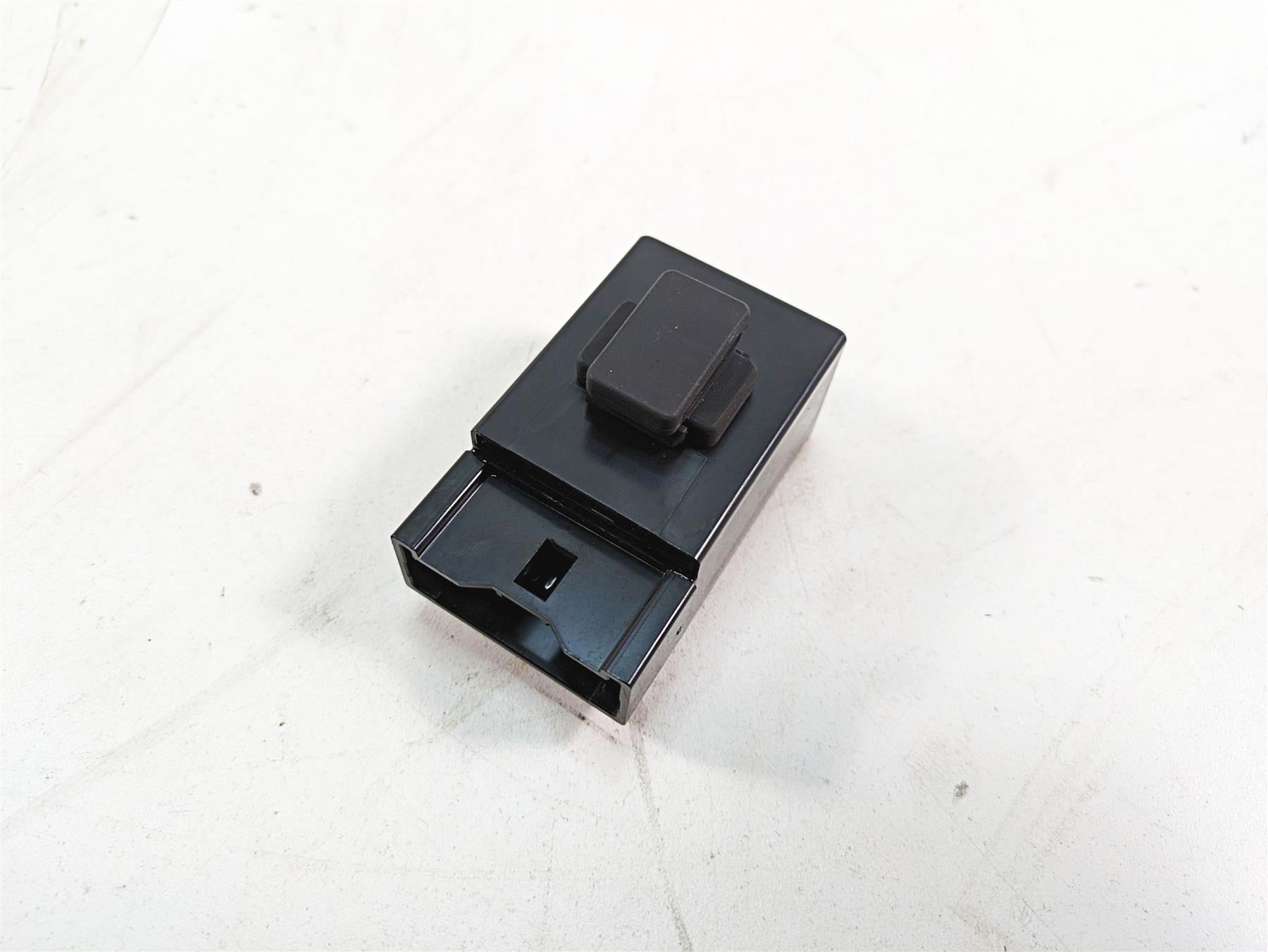 2002 Yamaha FZ1 FZS1000 Fazer Fuel Gas Petrol Pump Relay 5EB-81950-20 {{ shop.shopifyCountryName }} - Mototech271