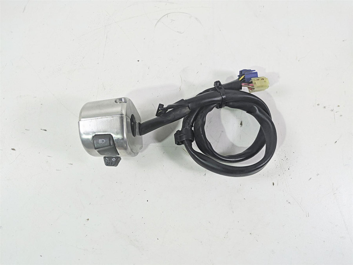 2006 Yamaha XVS650 V-Star Classic Left Hand Control Switch 5VN-83973-20-00 {{ shop.shopifyCountryName }} - Mototech271