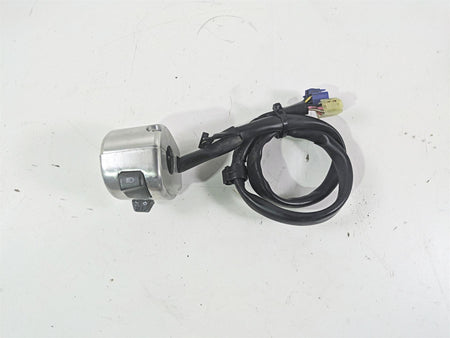 2006 Yamaha XVS650 V-Star Classic Left Hand Control Switch 5VN-83973-20-00 {{ shop.shopifyCountryName }} - Mototech271