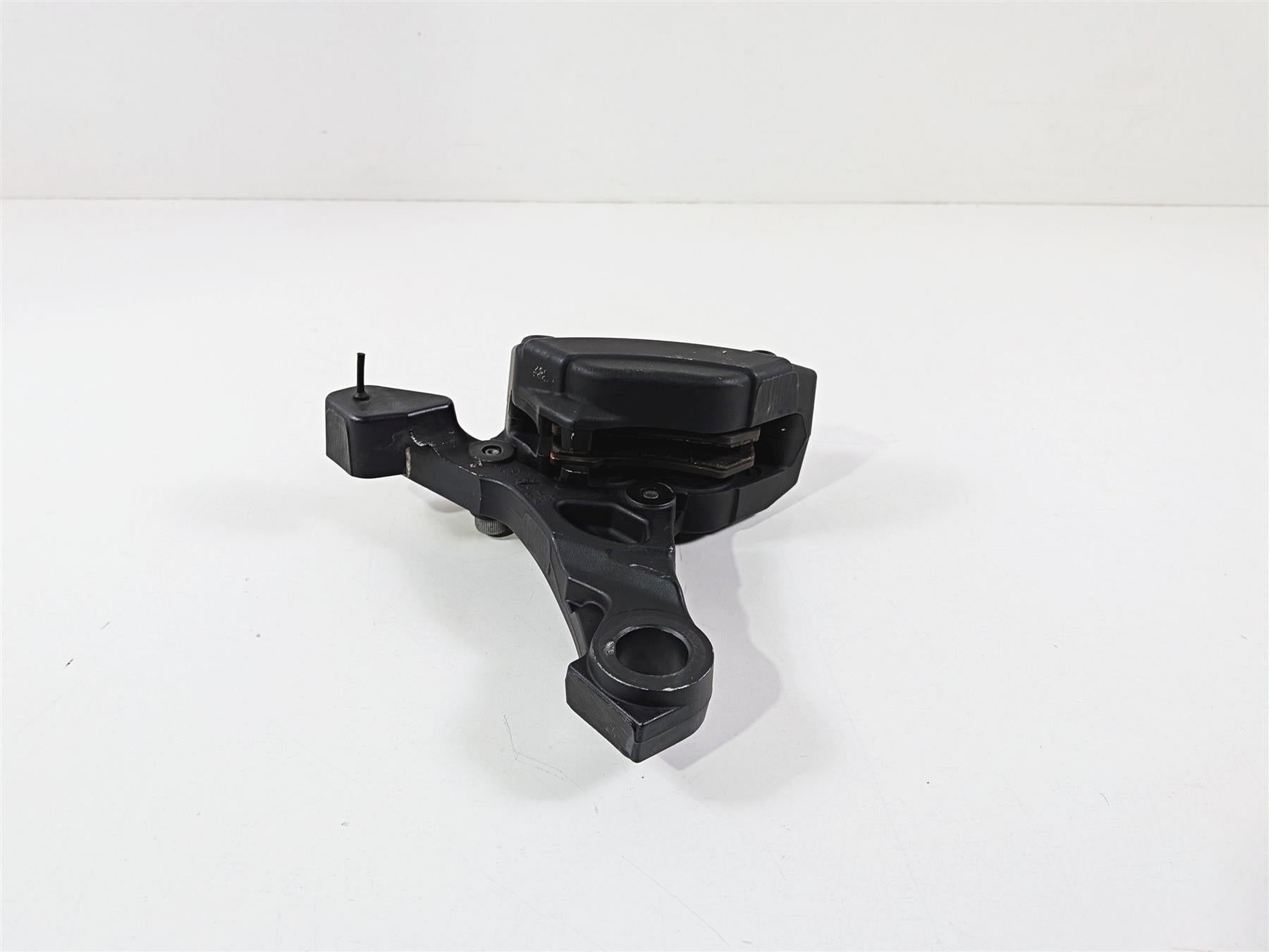 2017 Harley Touring FLHXS Street Glide Rear Brake Caliper & Bracket 44080-08C {{ shop.shopifyCountryName }} - Mototech271