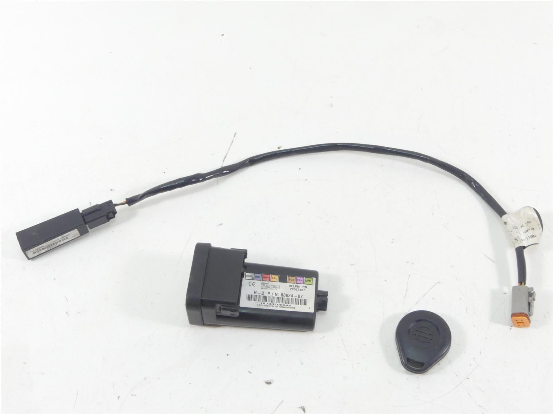 2013 Harley Touring FLHX Street Glide Tssm Turn Signal Security Module 68924-07 {{ shop.shopifyCountryName }} - Mototech271