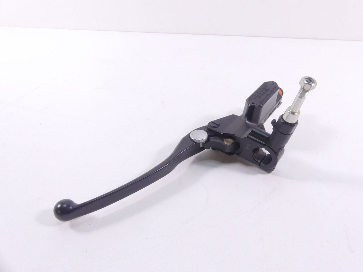 2019 Yamaha VMX17 V-Max 1700 Nissin Clutch Master Cylinder +Lever 2S3-W2645-00-0 {{ shop.shopifyCountryName }} - Mototech271