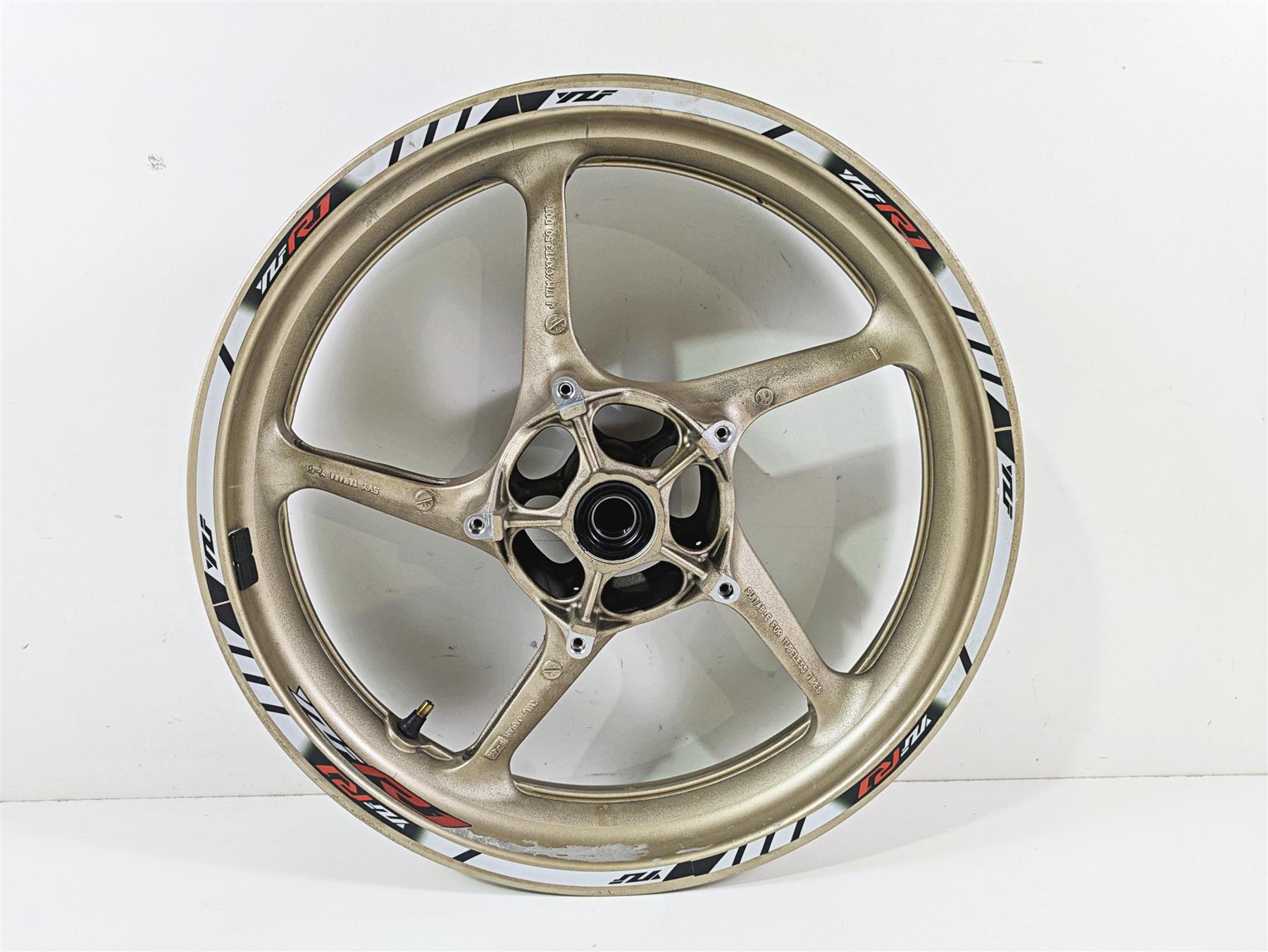 2014 Yamaha YZFR1 R1 RN22 Front Wheel Rim 17x3.5 .44mm Runout 1KB-25168-00- {{ shop.shopifyCountryName }} - Mototech271