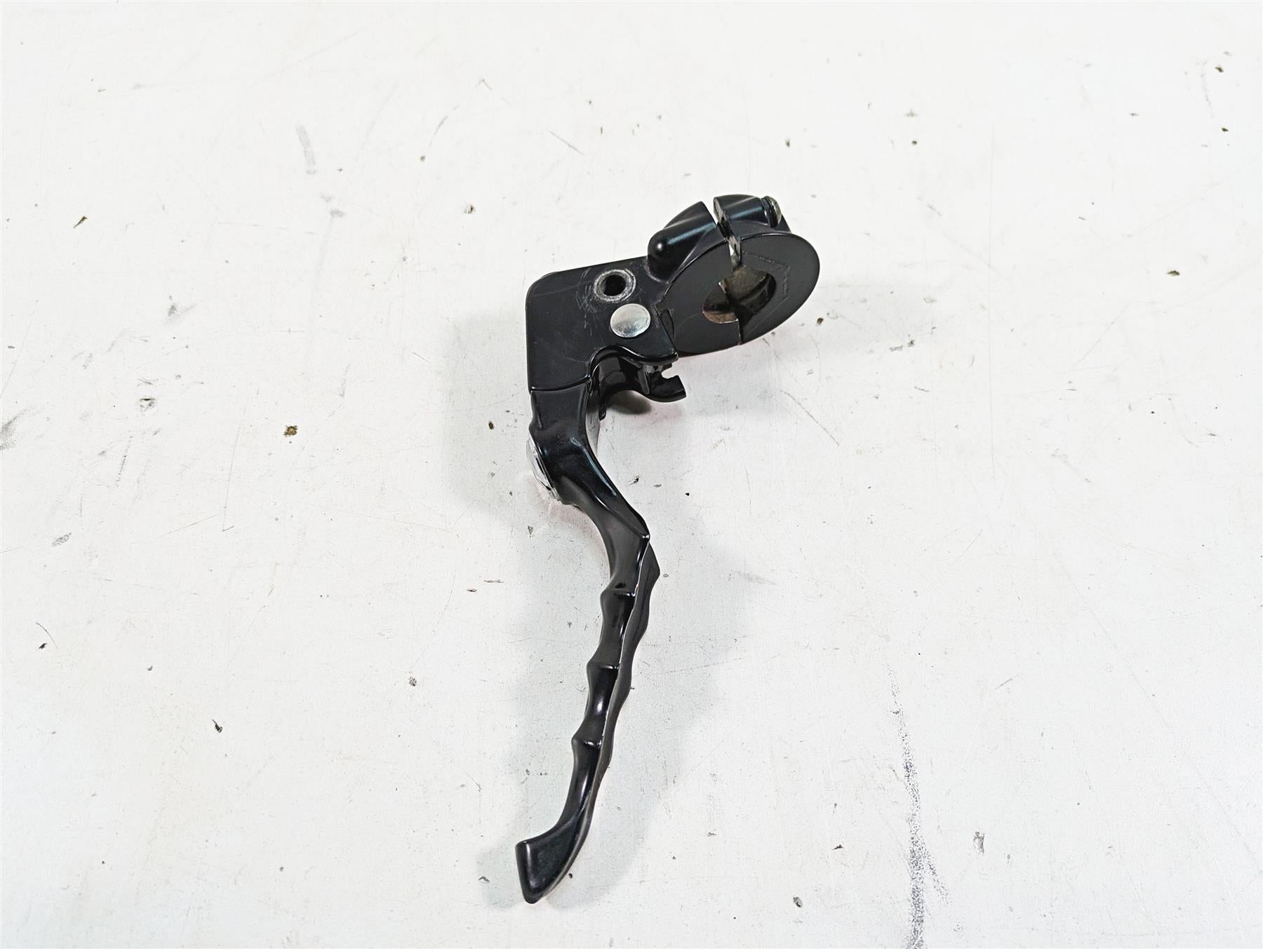 2013 Harley Softail FLSTFB Fat Boy Lo Clutch Perch Skull Lever Set 38608-96 {{ shop.shopifyCountryName }} - Mototech271
