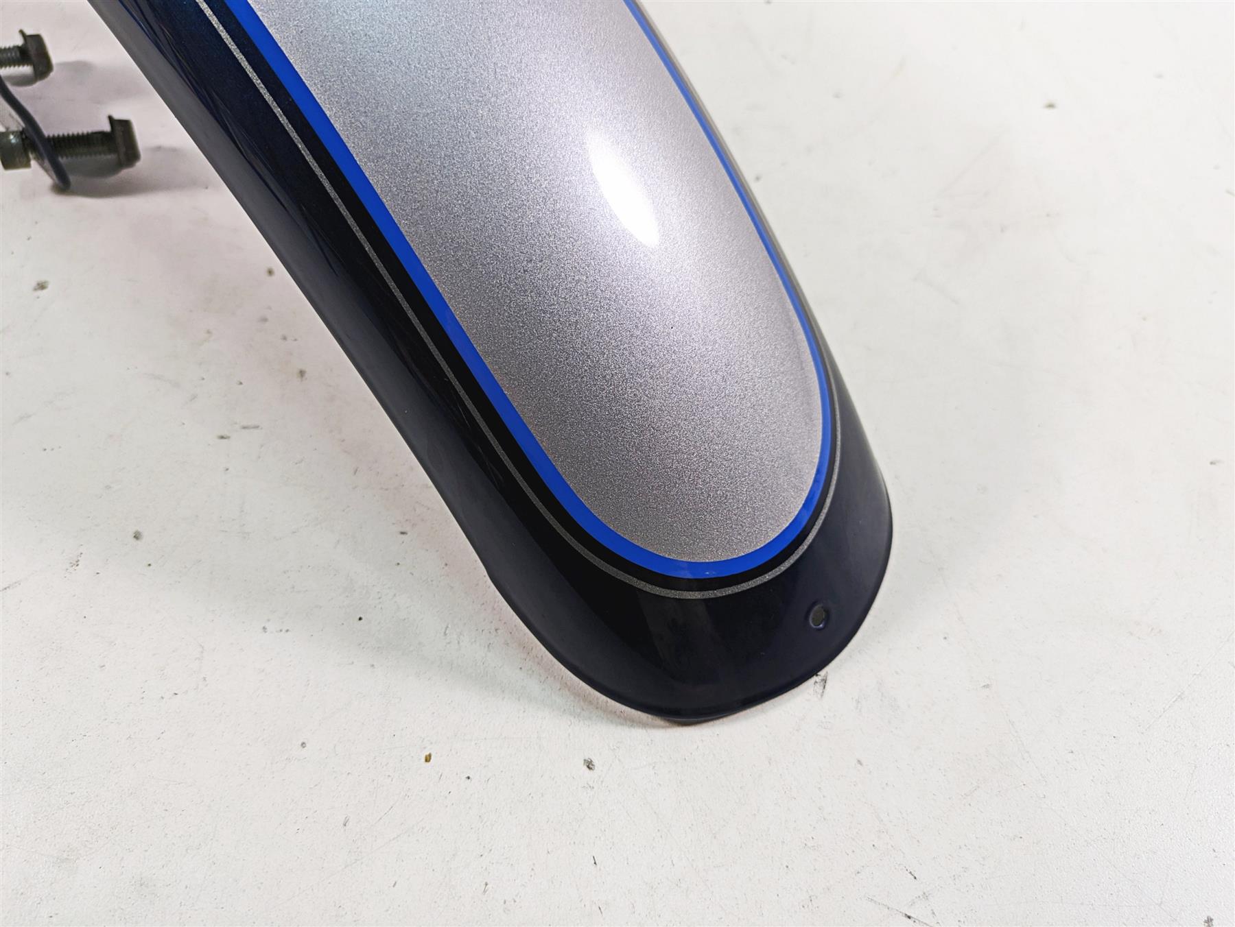 1999 Harley Dyna FXDL Low Rider Front Fender Blue Diamond Ice 58998-83E {{ shop.shopifyCountryName }} - Mototech271