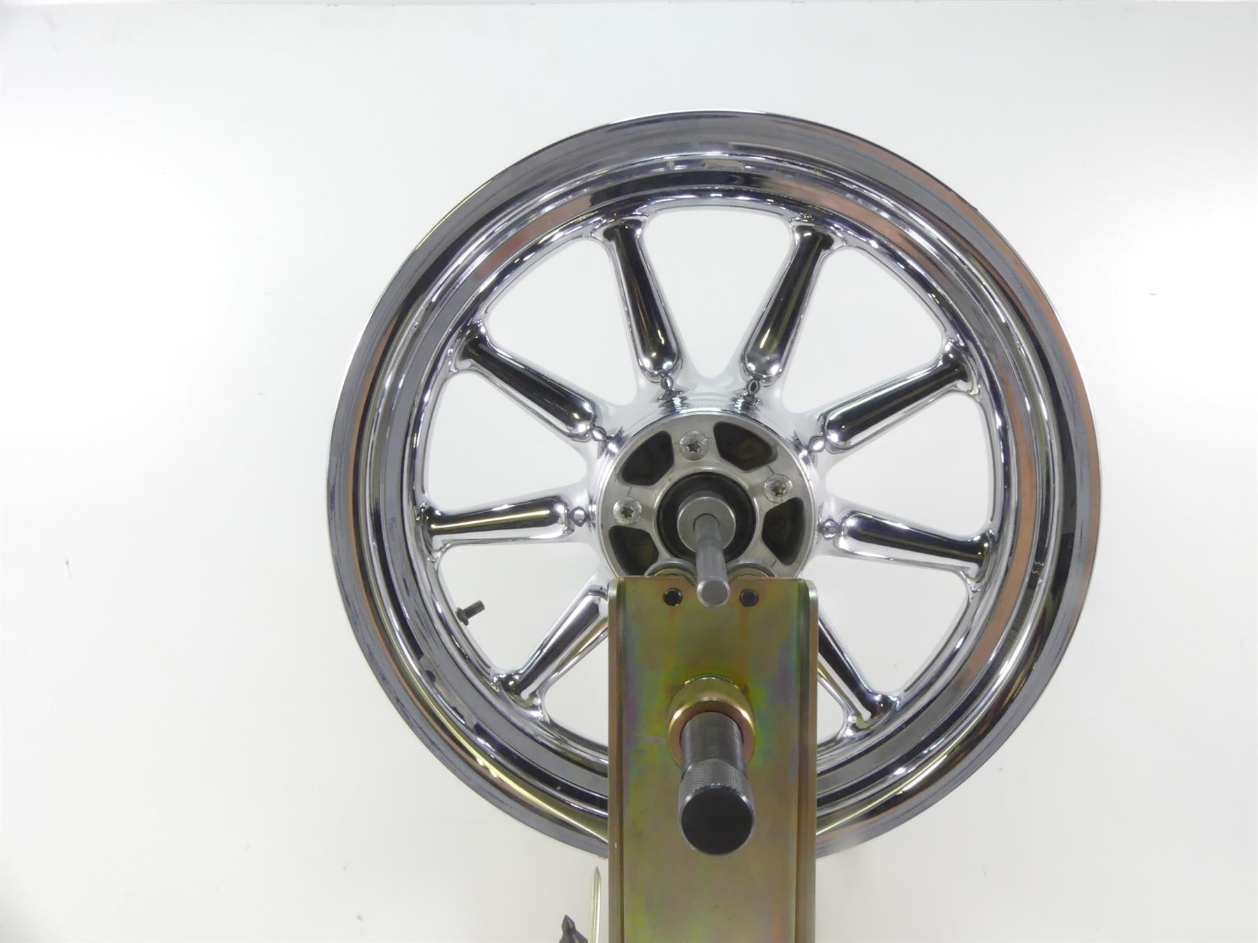 2007 Harley Touring FLHTCU SE CVO Electra Glide Front Chrome Wheel 16x3 43539-08 {{ shop.shopifyCountryName }} - Mototech271