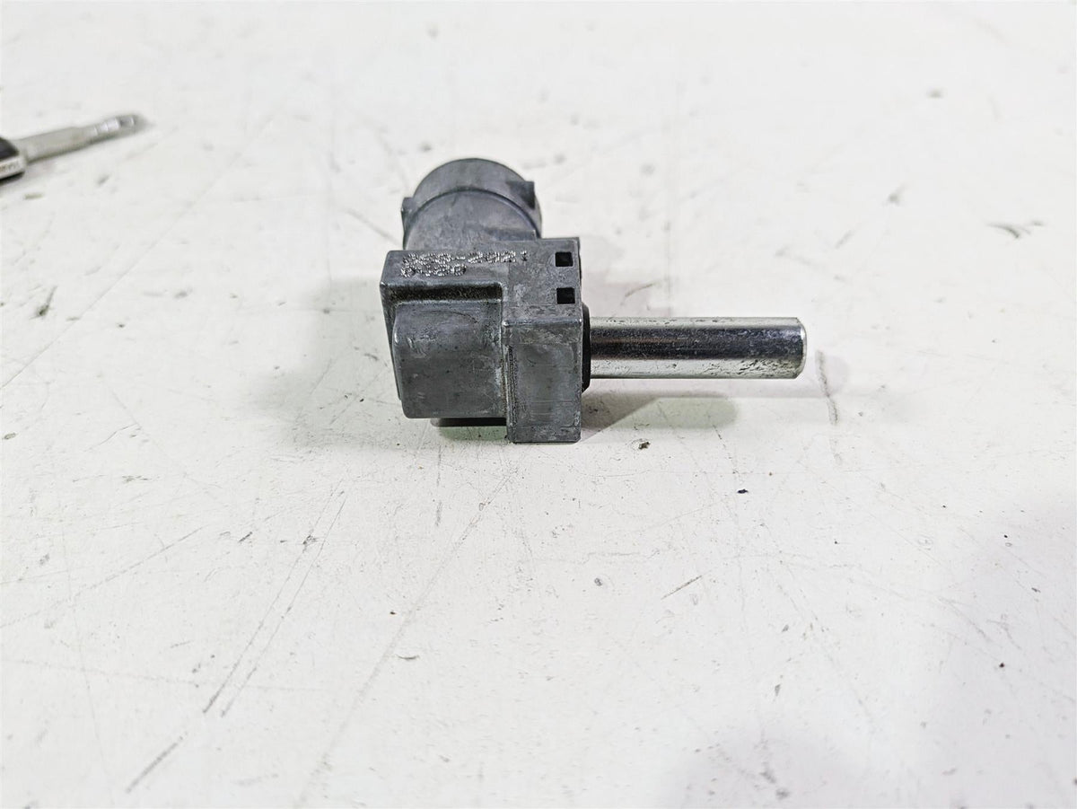 2021 Harley Softail FLSL Slim Steering Key Lock Set 45600049 {{ shop.shopifyCountryName }} - Mototech271