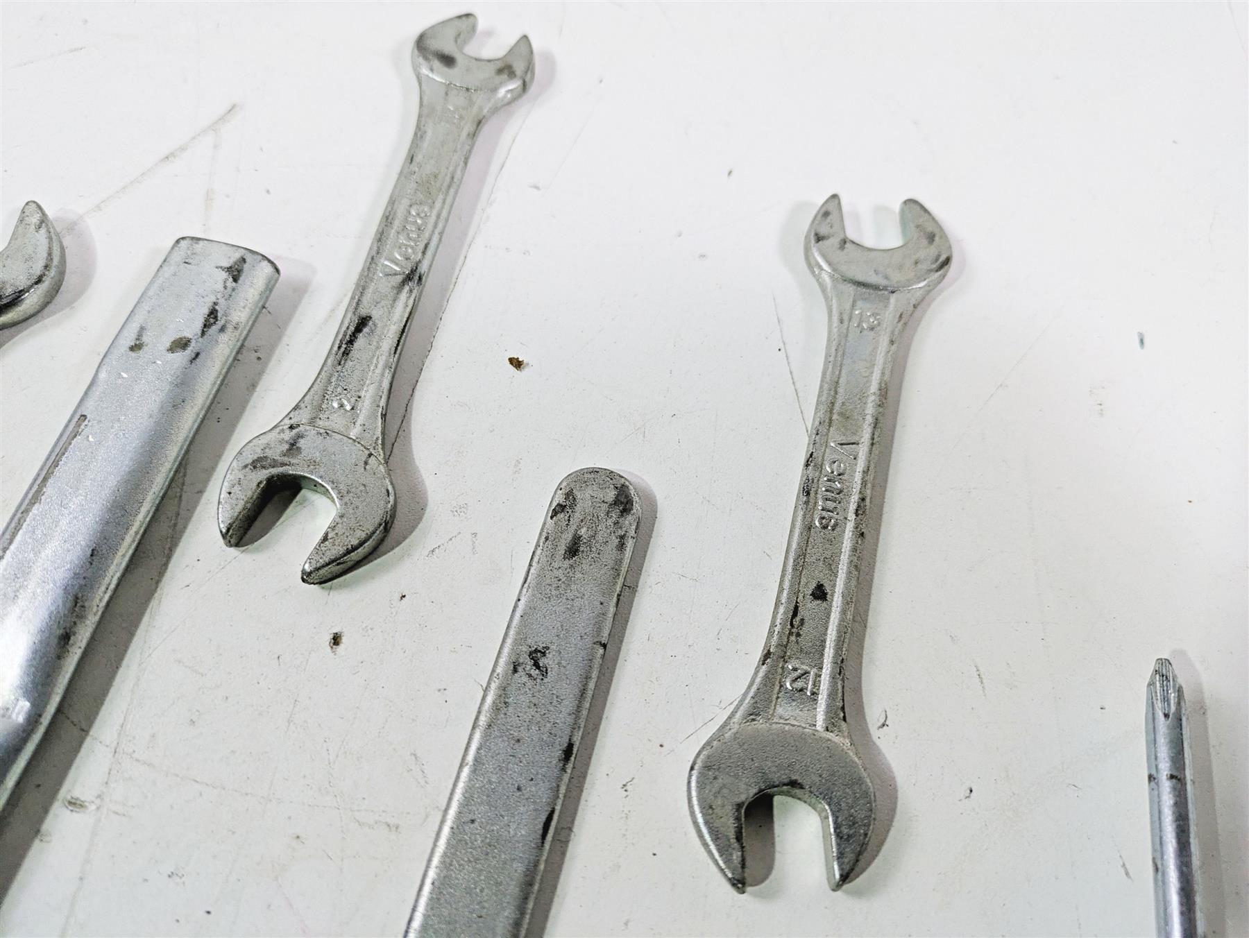 2019 BMW G310GS K02 Owners Tool Kit + Bag 71118565867 {{ shop.shopifyCountryName }} - Mototech271