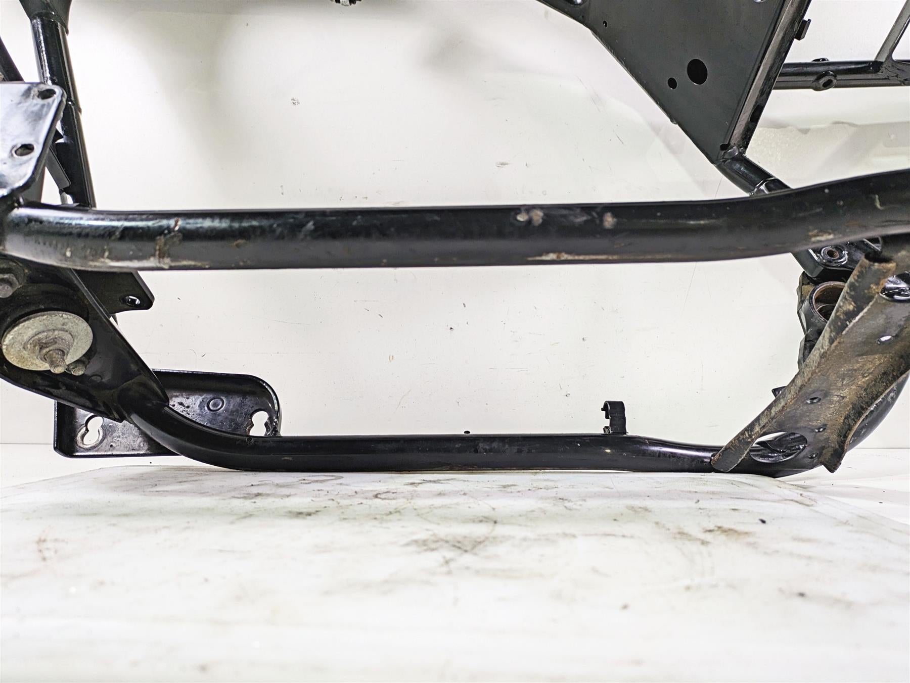 2003 Harley Touring FLHTCUI E-Glide 100th Straight Main Frame Chassis With Salvage Louisiana Title 47900-02A {{ shop.shopifyCountryName }} - Mototech271